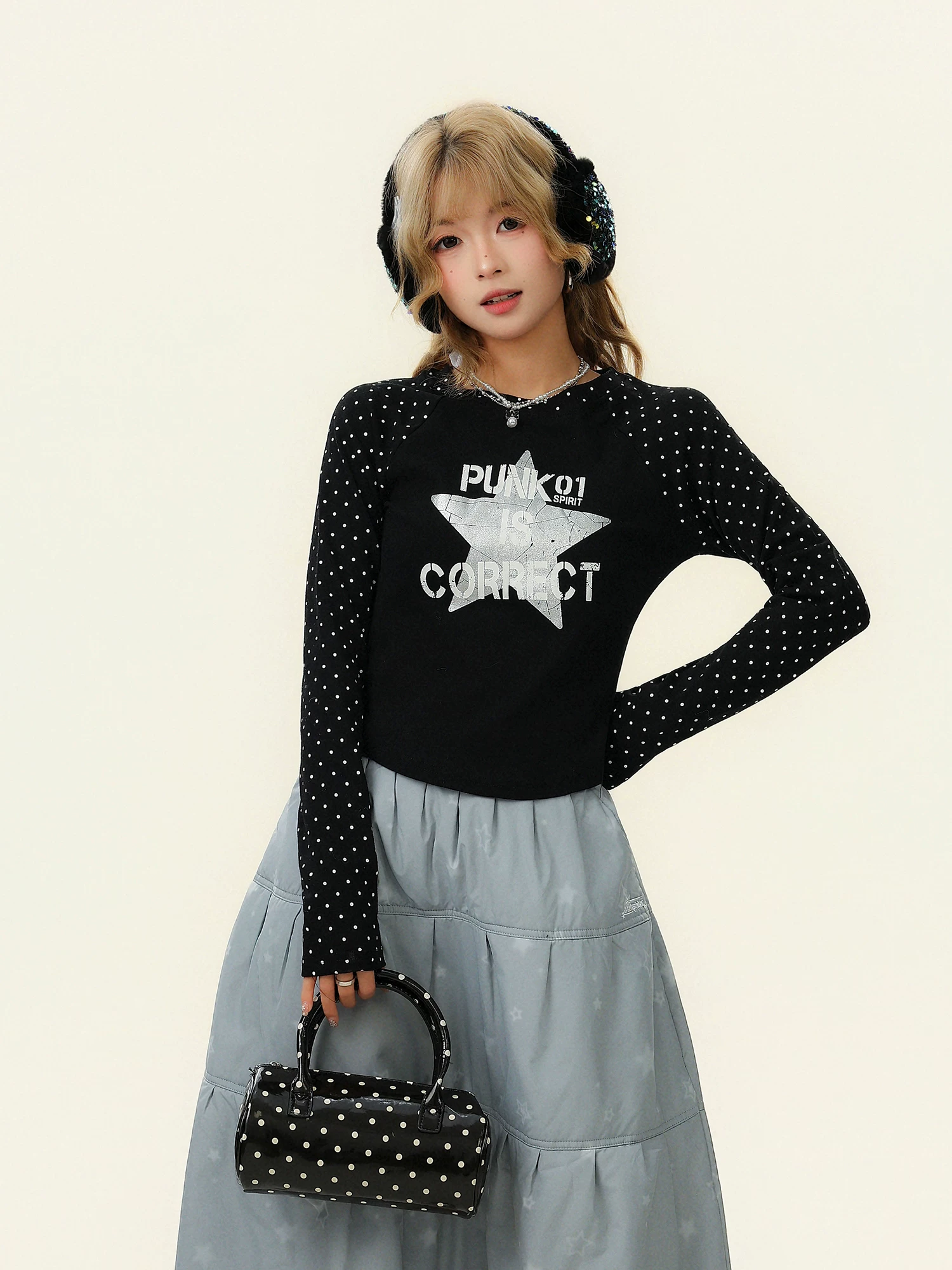 Bulu Biscuit Star Polka Dot Raglan Áo thun dài tay dành cho nữ Slim Fit Giảm béo Lớp nền đa năng Cổ điển hàng đầu