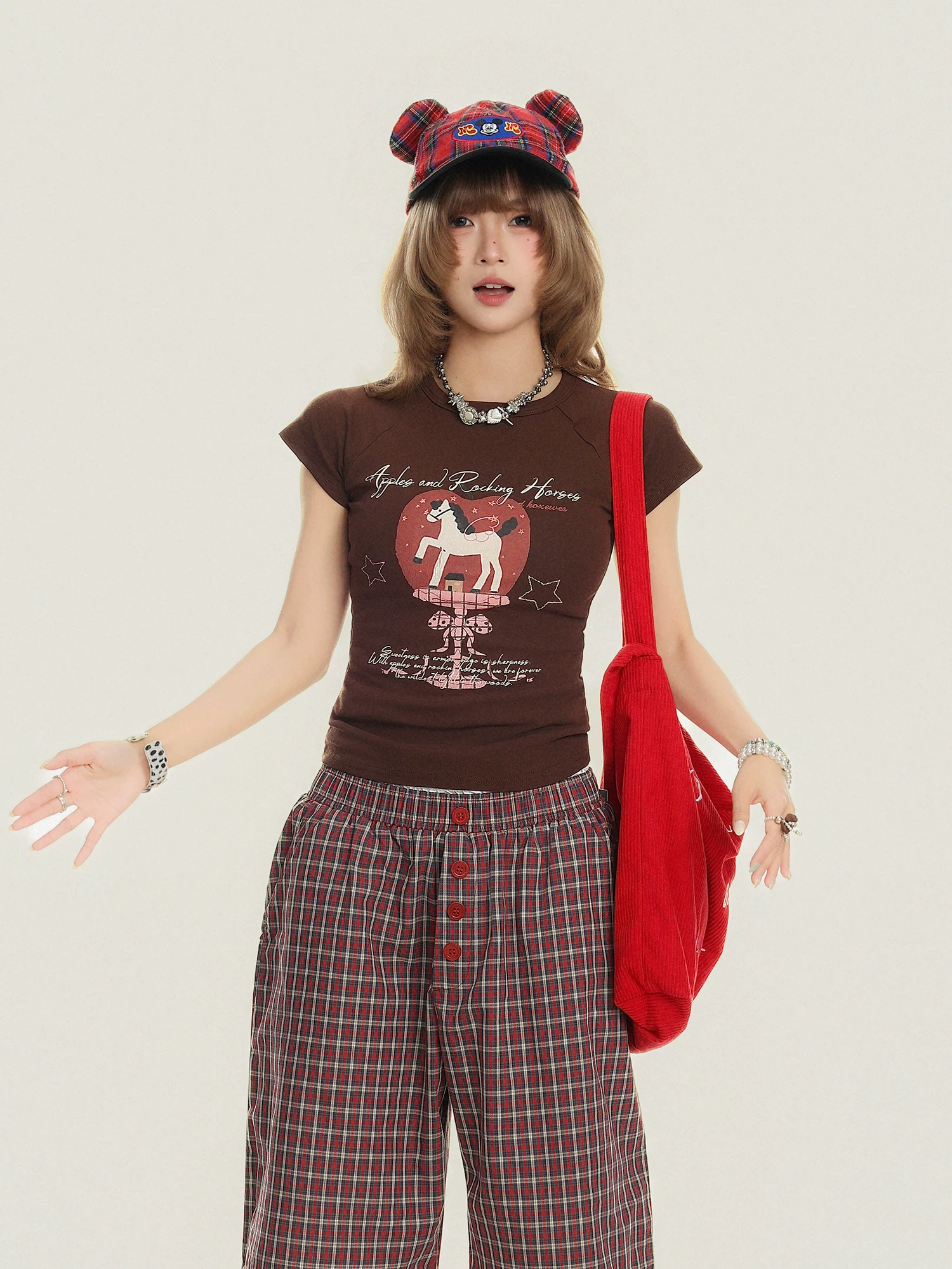Áo thun ngắn tay kiểu Raglan Bulu Biscuit American Sweet Cool Spicy Girl dành cho nữ, áo ngắn cổ tròn vừa vặn mùa hè.
