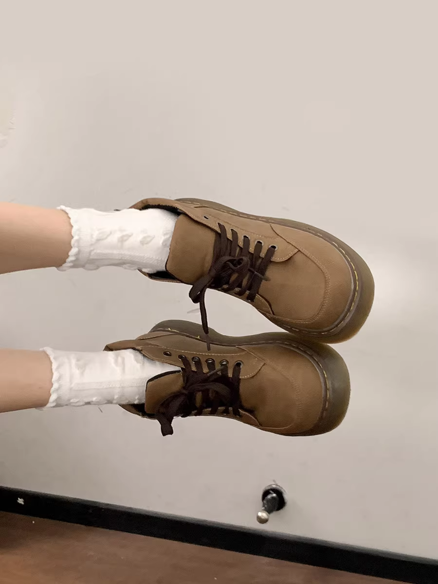 Giày bốt Martin đế dày phong cách Anh cổ điển của Mỹ dành cho nữ, mẫu mới thu đông 2025, tăng chiều cao.