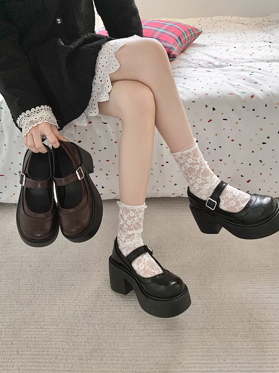 Giày da nữ đế dày kiểu Pháp cổ điển màu nâu, kiểu Mary Jane, gót chunky, mùa thu mới 2025, mũi nông