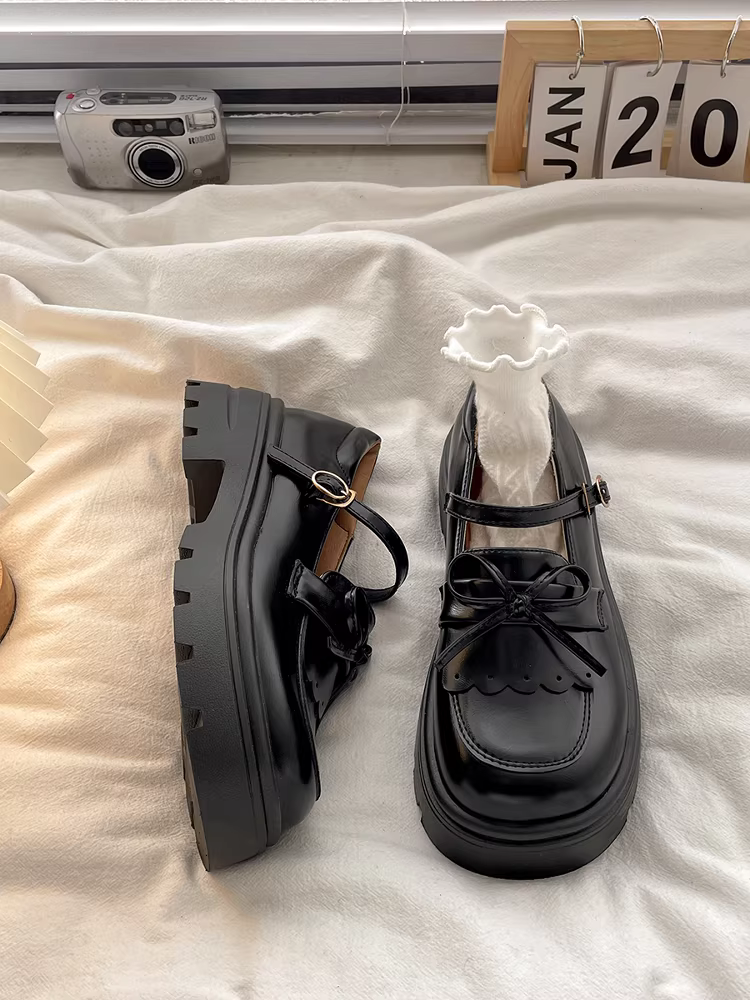 Giày Mary Jane đế dày kiểu Pháp màu nâu dành cho nữ, mẫu thu đông 2025 mới, giày cao gót đế thô tăng chiều cao.