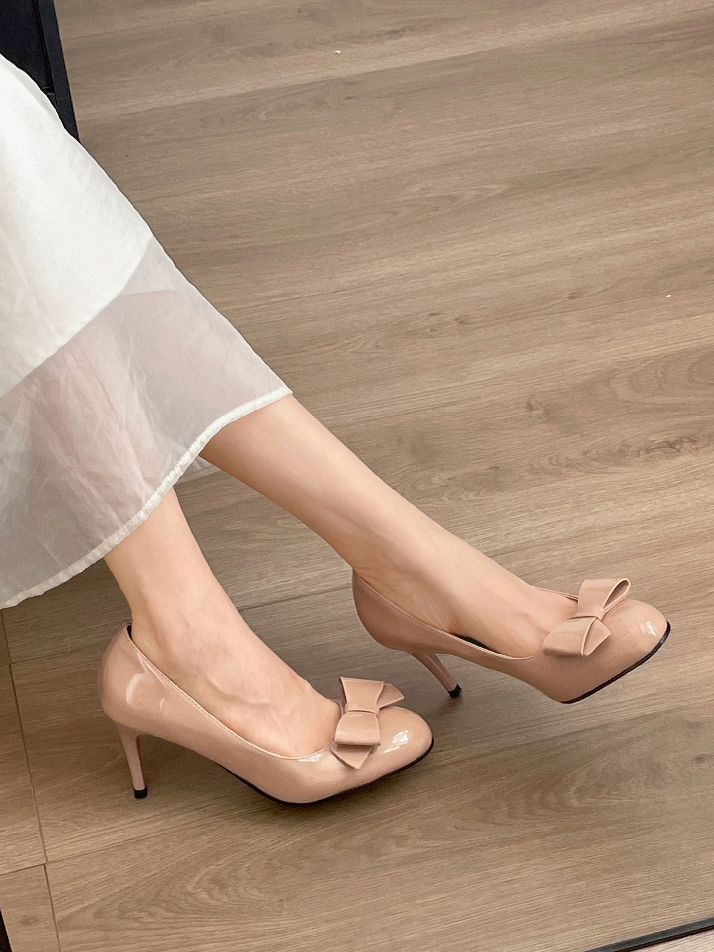 Giày cao gót kiểu Pháp cổ điển cao cấp, giày bệt miệng nông dành cho nữ, kiểu dáng thu đông 2025 mới, giày Mary Jane đa năng phối chân váy