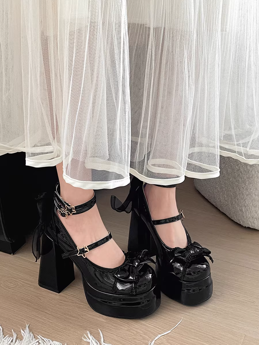 Giày cao gót chunky trắng kiểu Pháp cổ điển dành cho nữ, mẫu thu đông 2025 mới, đa năng phối cùng chân váy, giày Mary Jane tăng chiều cao.