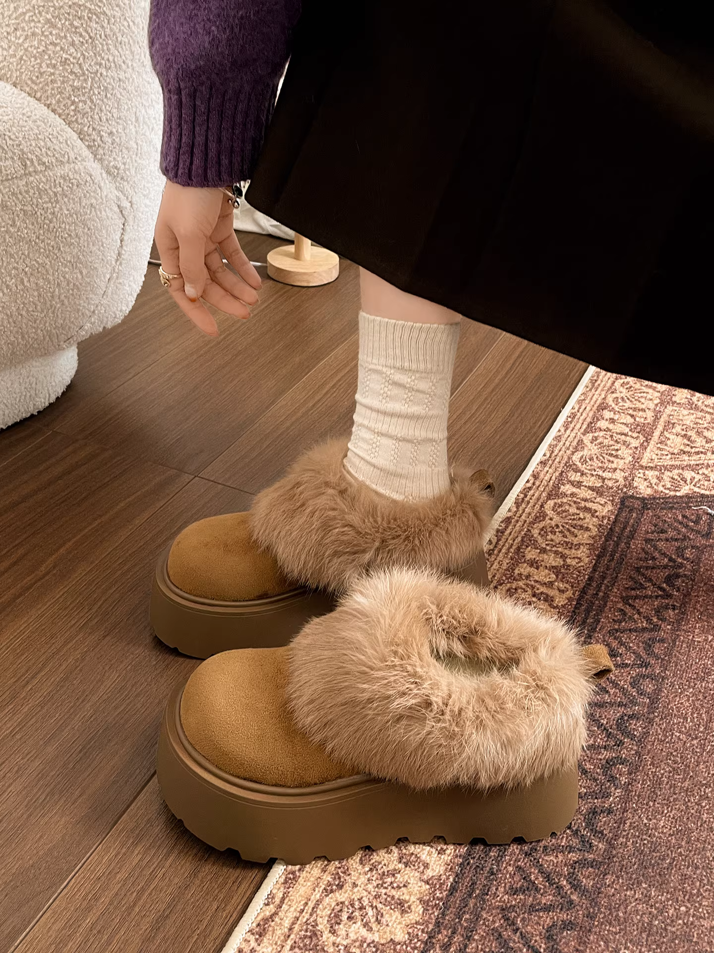 Dép lông cừu ấm áp đế dày dành cho nữ, dùng ngoài trời mùa đông, dép bông kiểu Birkenstock tăng chiều cao chống trơn trượt mới năm 2025 dành cho phụ nữ nhỏ nhắn.