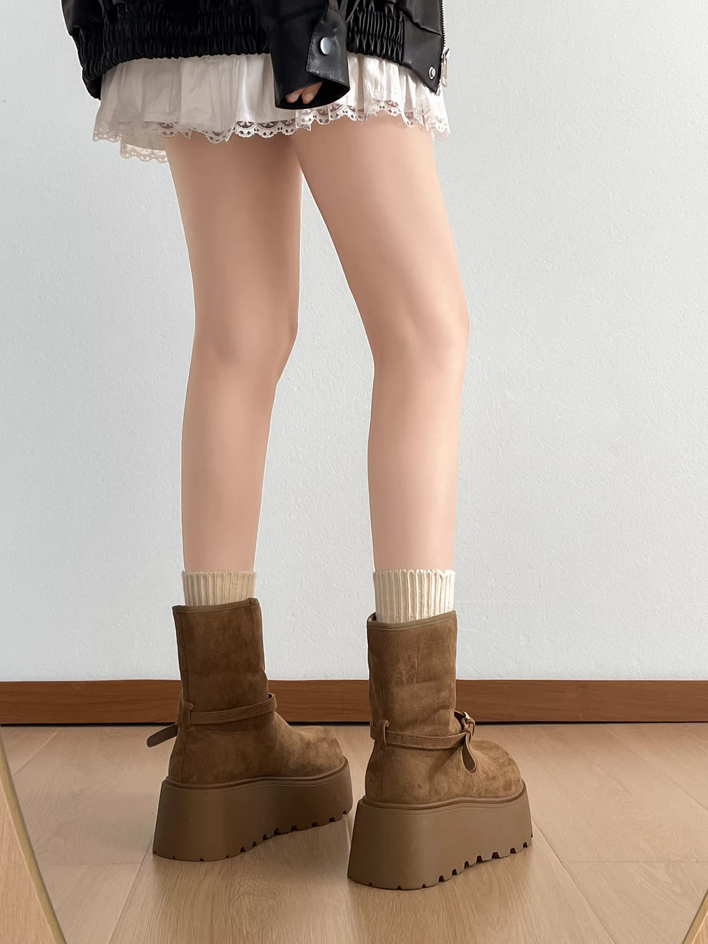 Giày bốt tuyết đế dày nhung trắng cổ điển dành cho nữ 2025, giày mùa đông ấm áp, giày vải cotton Birkenstock