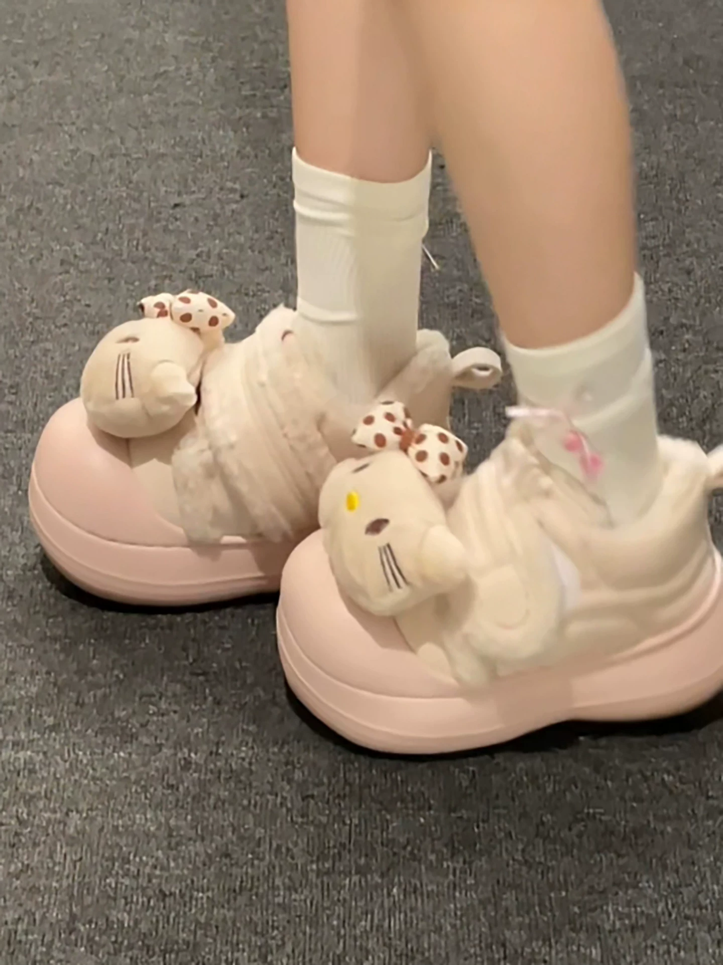 Giày bốt tuyết đế dày tăng chiều cao chống trơn trượt Nanzai dành cho nữ 2025, mẫu mới mùa đông, đi ngoài trời, có lớp lót lông cừu và giày bông dày giữ ấm.