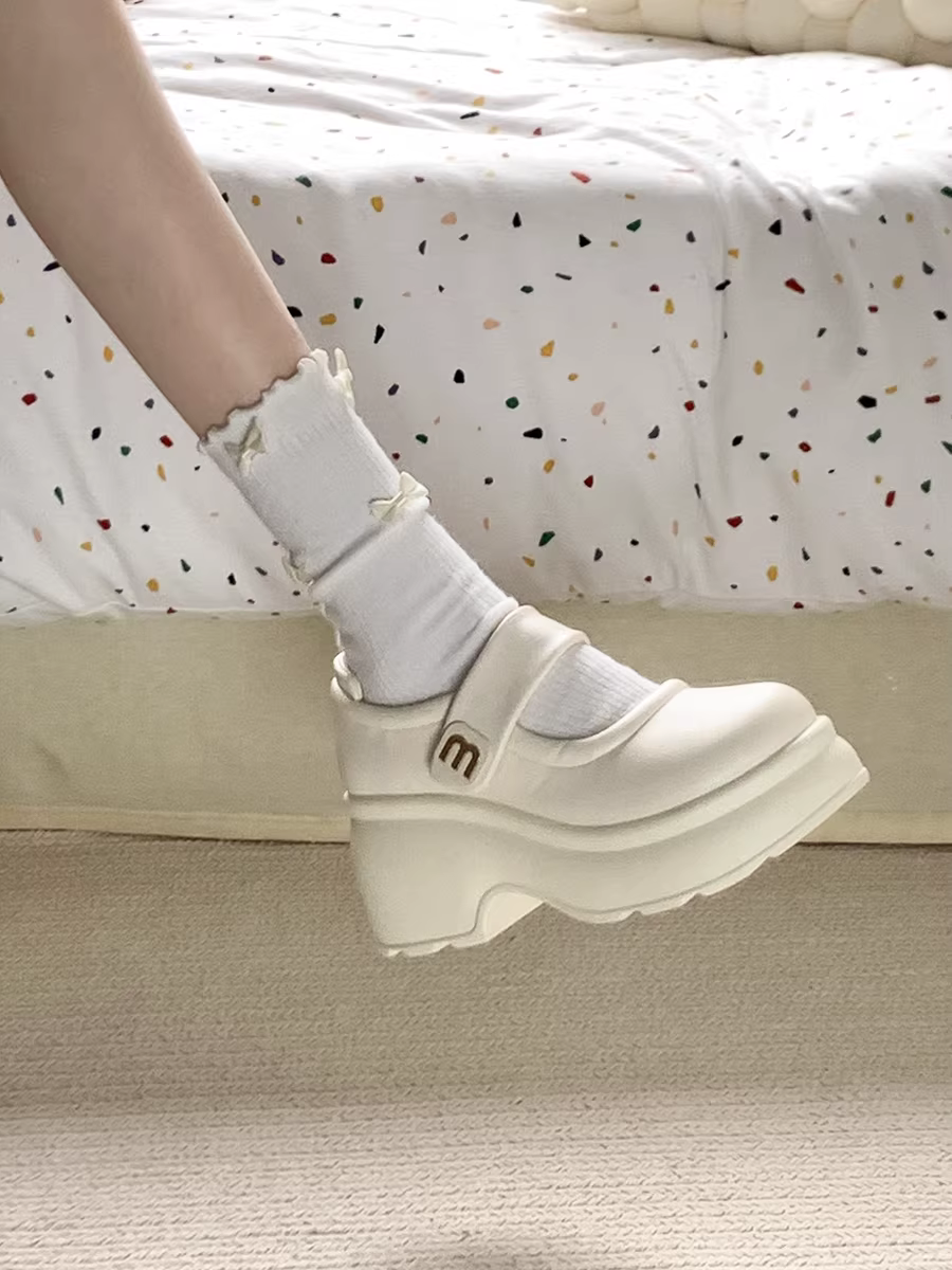 Giày da đế dày đa năng kiểu retro màu trắng dành cho nữ, mẫu mới thu 2025, tăng chiều cao, kiểu Mary Jane Pháp, giày đơn đế thấp