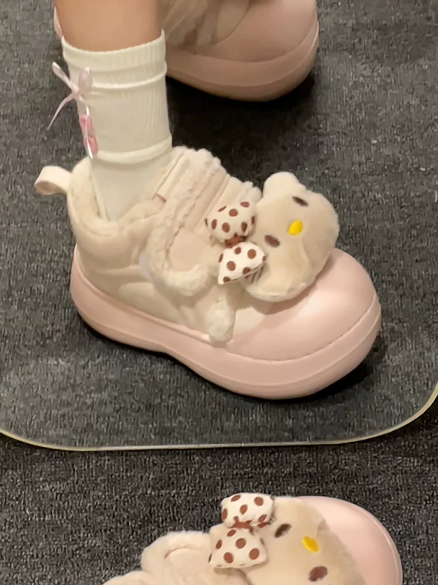 Giày bốt tuyết đế dày tăng chiều cao chống trơn trượt Nanzai dành cho nữ 2025, mẫu mới mùa đông, đi ngoài trời, có lớp lót lông cừu và giày bông dày giữ ấm.