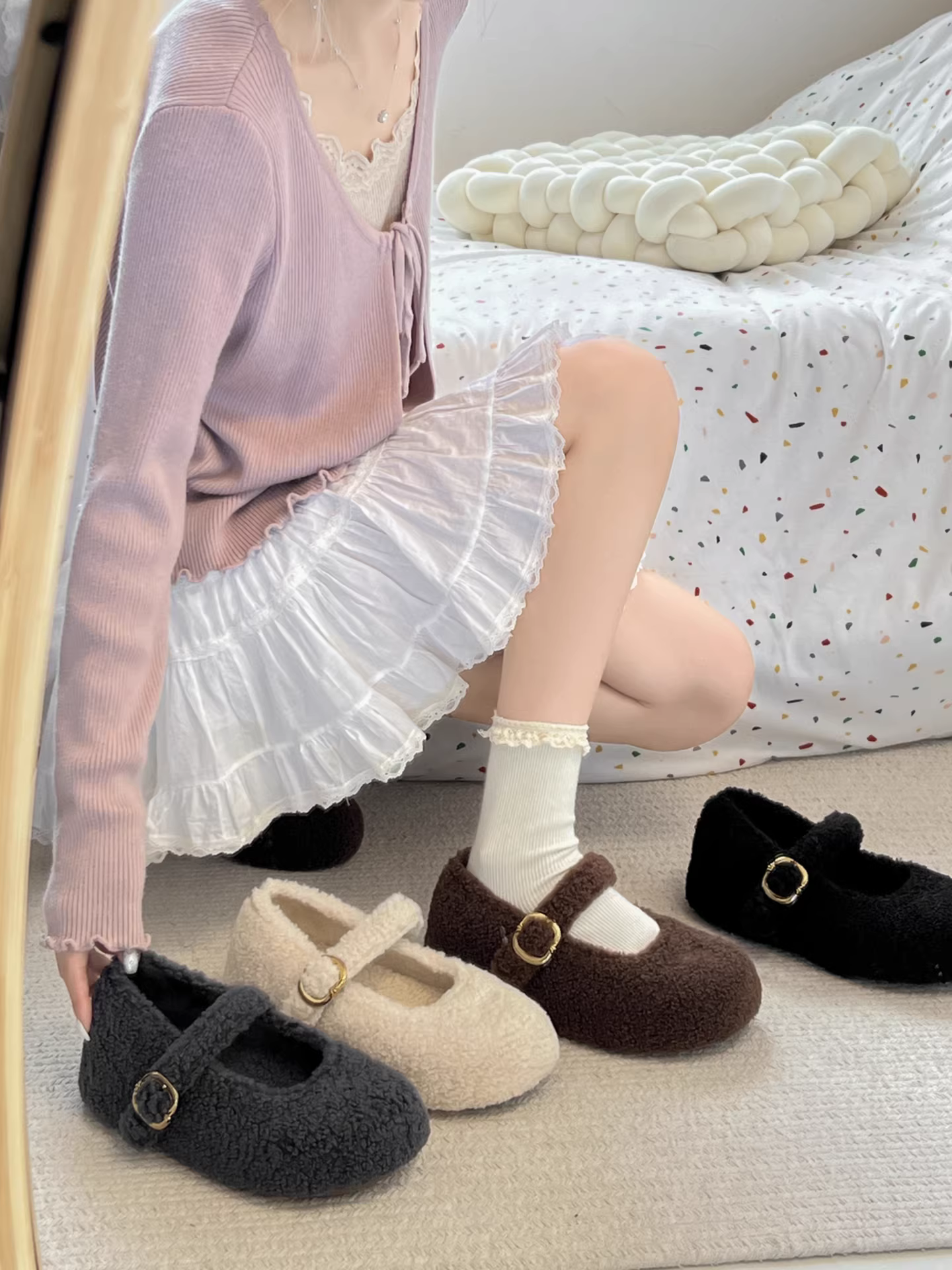 Giày lông dày đế dày phong cách retro Nanzai Nanzhao dành cho nữ 2025, giày mùa đông mới lót lông giữ ấm chống trơn trượt bằng cotton, thích hợp đi ngoài trời