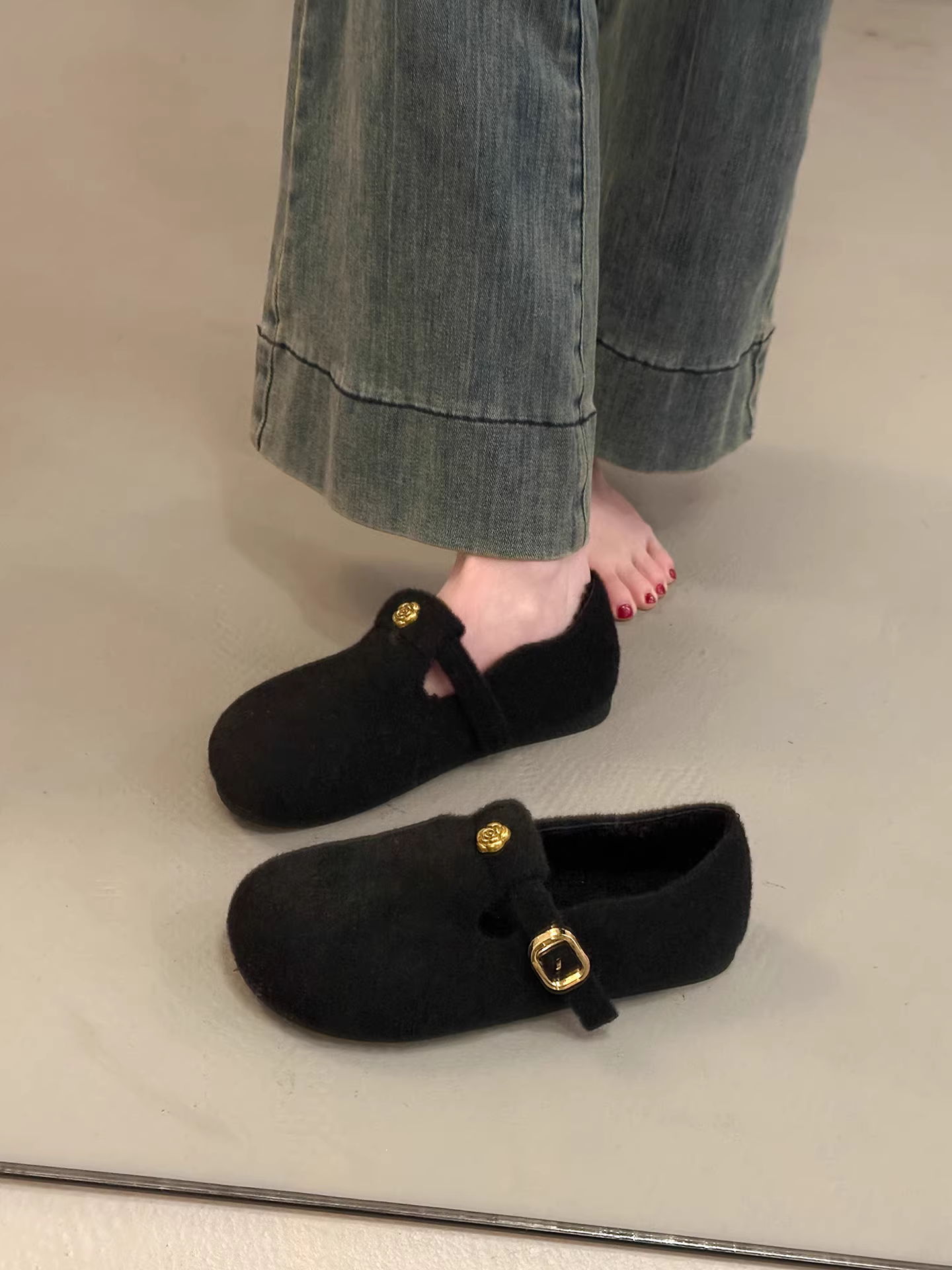 Giày Birkenstock đế dày kiểu Pháp màu xám cổ điển Nanzai dành cho nữ 2025, mới, mùa đông ấm áp, lót lông cừu, đi ngoài trời.