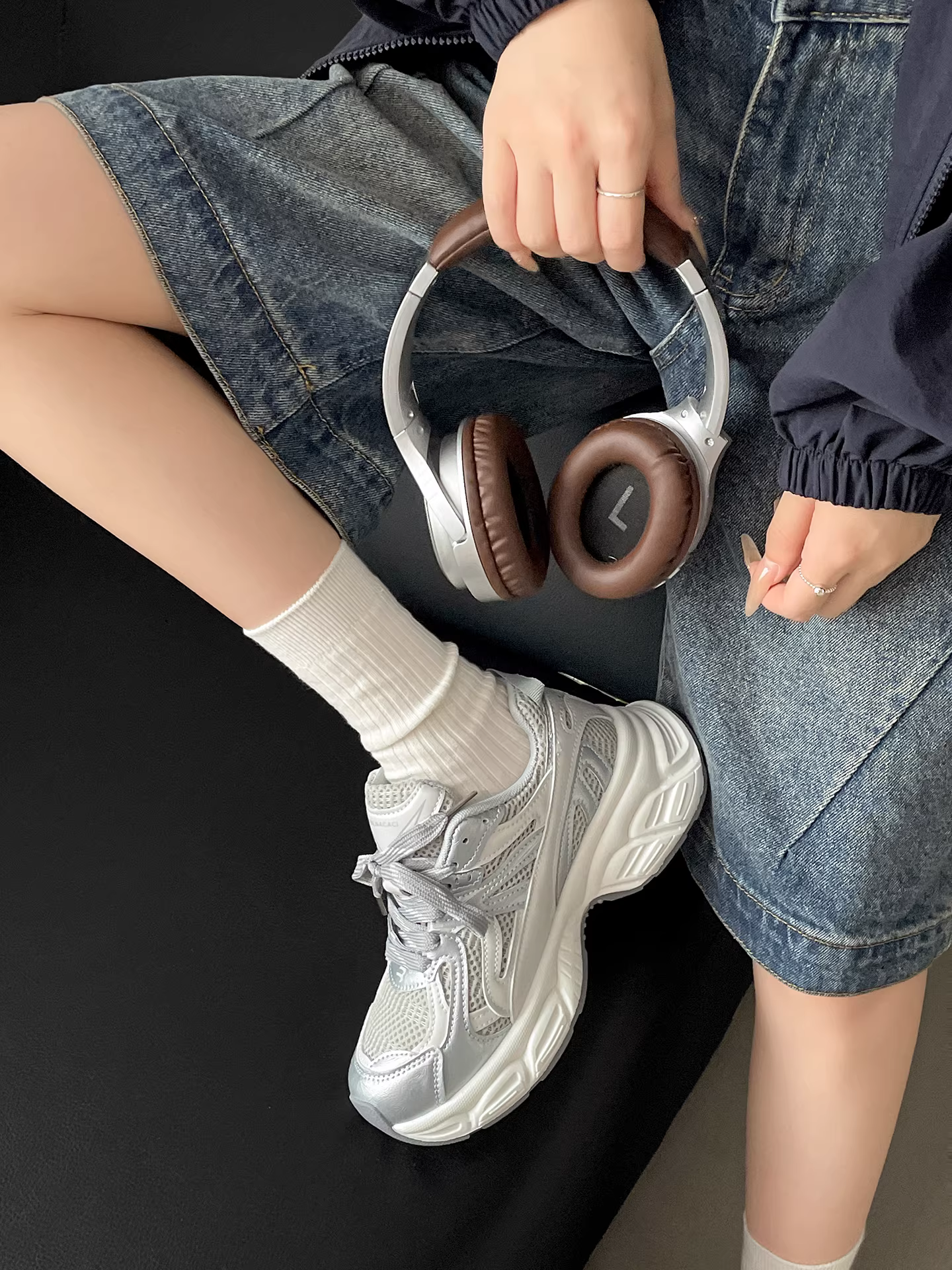 Giày thể thao đế xuồng retro thời thượng dành cho nữ, mẫu mới mùa thu 2025, đế mềm đa năng