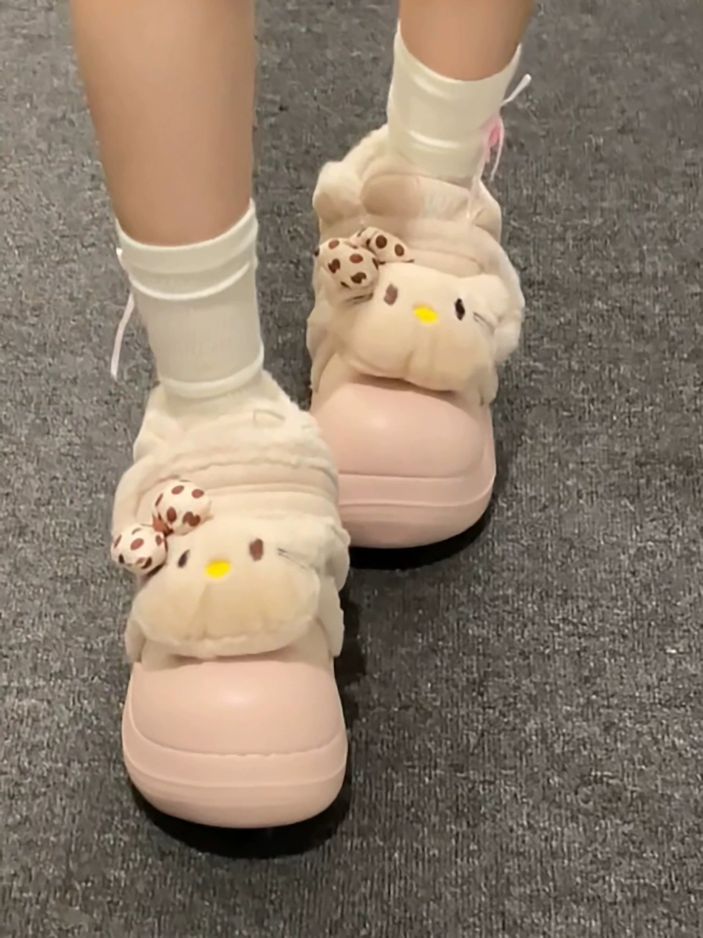 Giày bốt tuyết đế dày tăng chiều cao chống trơn trượt Nanzai dành cho nữ 2025, mẫu mới mùa đông, đi ngoài trời, có lớp lót lông cừu và giày bông dày giữ ấm.