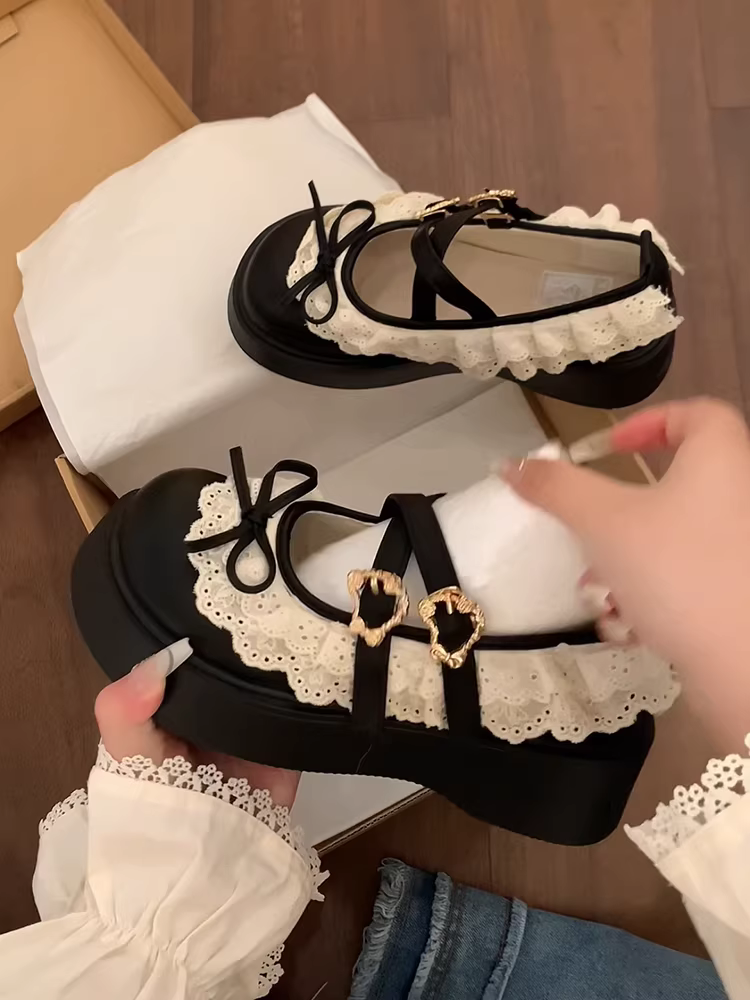 Giày da nữ đế dày kiểu retro màu nâu, phong cách thu đông 2025 mới, phối cùng chân váy, kiểu giày Mary Jane Pháp.