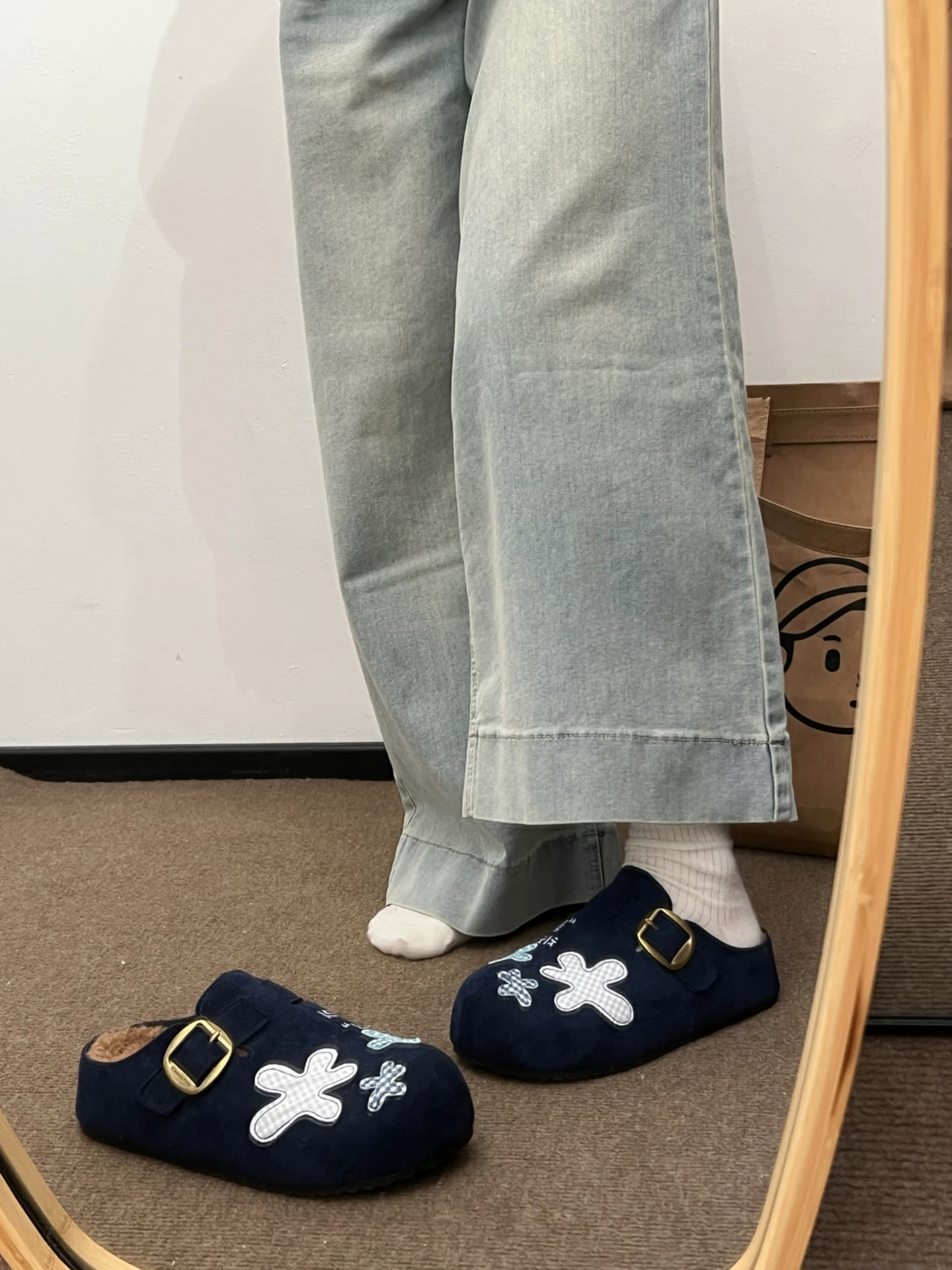 Giày ngoài trời kiểu Birkenstock đế dày có lót lông cừu kiểu cổ điển dành cho nữ 2025 dép bông đế mềm chống trượt mùa thu đông mới