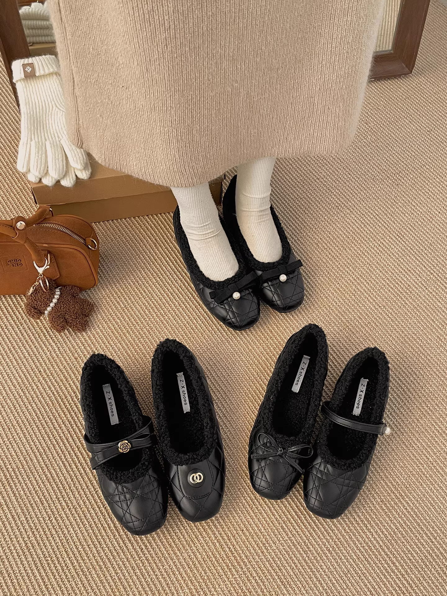 Giày bệt nữ đế xuồng nhung đen cổ điển, miệng nông, kiểu Mary Jane, mùa thu đông 2025, giữ ấm, chất liệu cotton