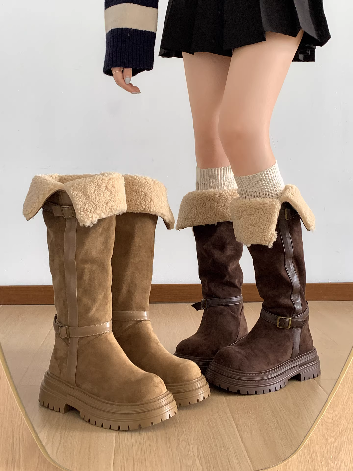 Giày bốt nữ cổ cao lót lông dày đế dày kiểu retro Maillard mùa thu đông 2025 giữ ấm thon gọn kiểu hiệp sĩ