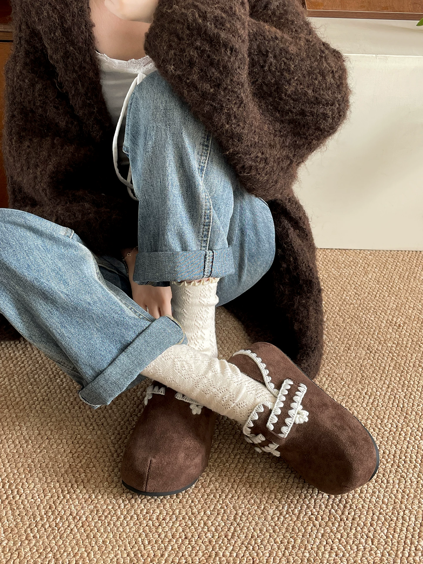 Giày Birkenstock đế dày màu nâu cổ điển kiểu Pháp, đế dày, che kín toàn bộ bàn chân dành cho nữ, mẫu mới thu đông 2025, đa năng, tăng chiều cao.