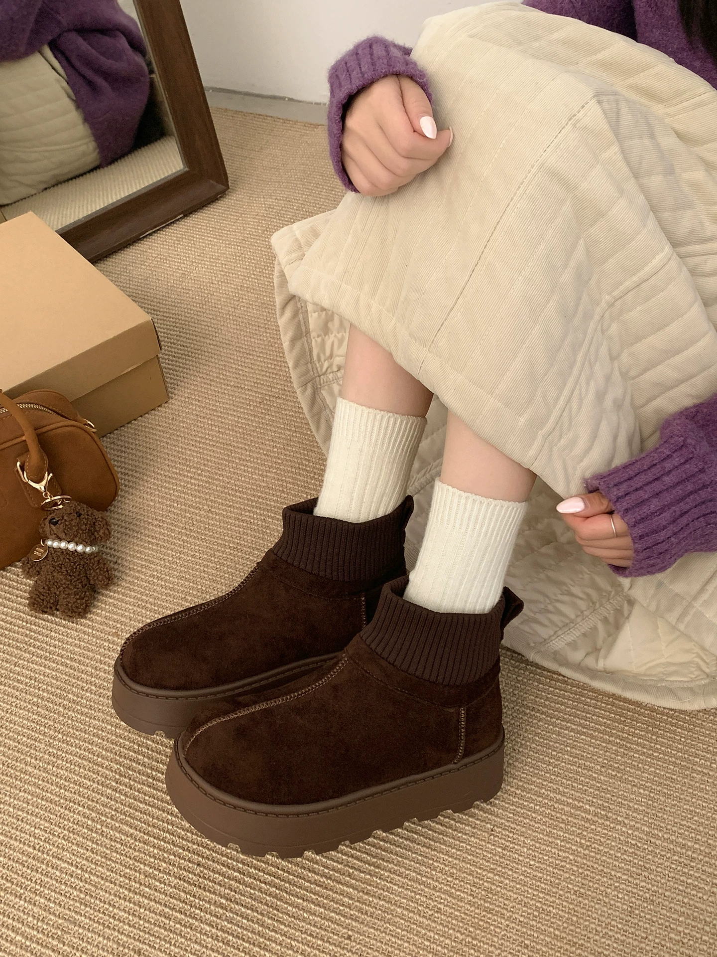 Giày bốt tuyết đế dày chống trơn nhung cổ điển dành cho nữ 2025, kiểu mới mùa đông, tăng chiều cao, giữ ấm, kiểu Birkenstock, chất liệu cotton