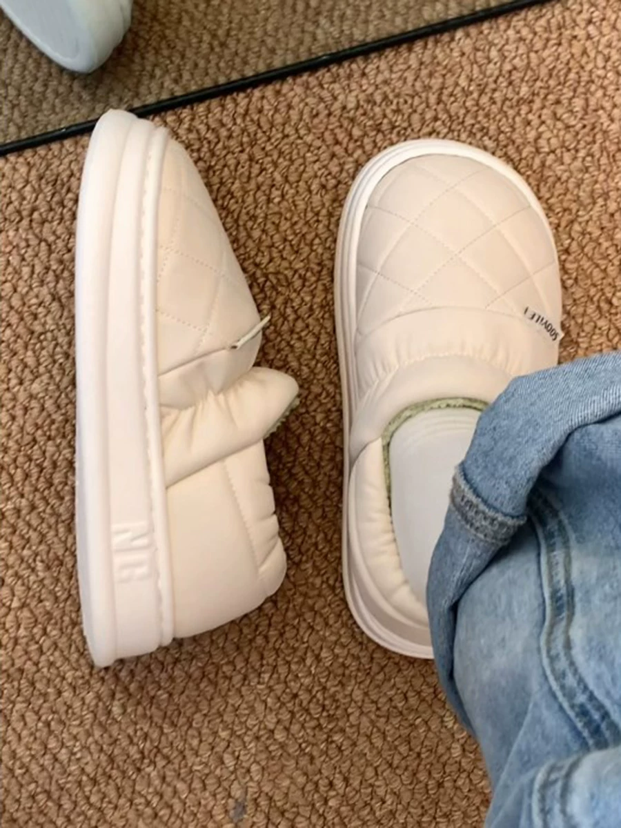 Giày bốt tuyết đế dày Nan Zai Nan dành cho nữ, lót lông cừu mùa đông và dày dặn, mẫu mới 2025, chống trơn trượt, giày cotton kiểu bánh mì ấm áp.