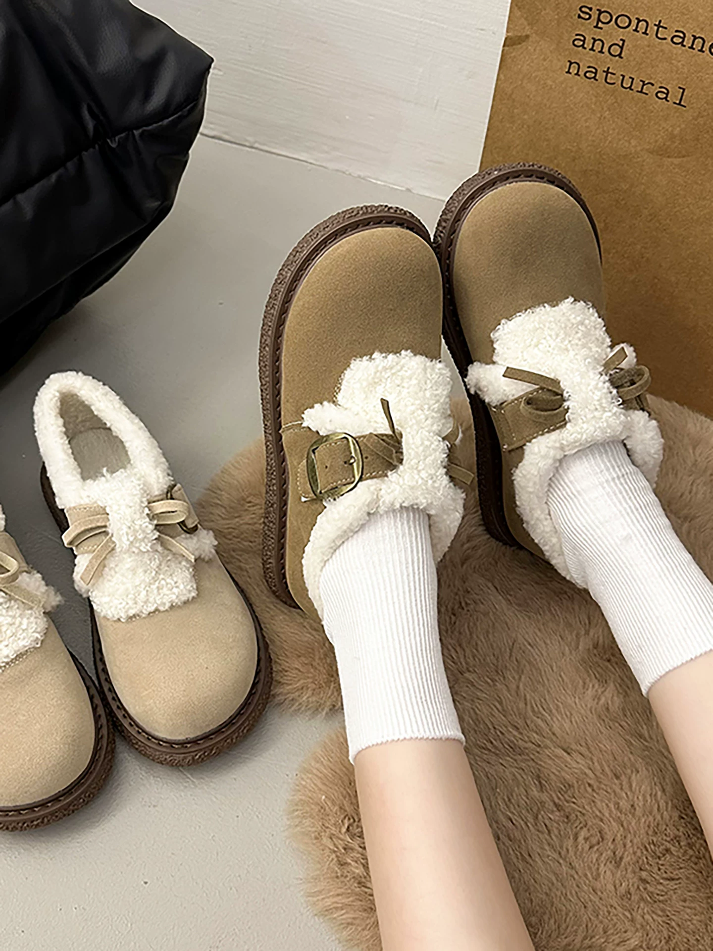 Giày bông đi tuyết đế dày, lót lông cừu, chống trơn trượt, dành cho mùa đông, kiểu mới 2025, kiểu dáng cổ điển ấm áp, phong cách Birkenstock.