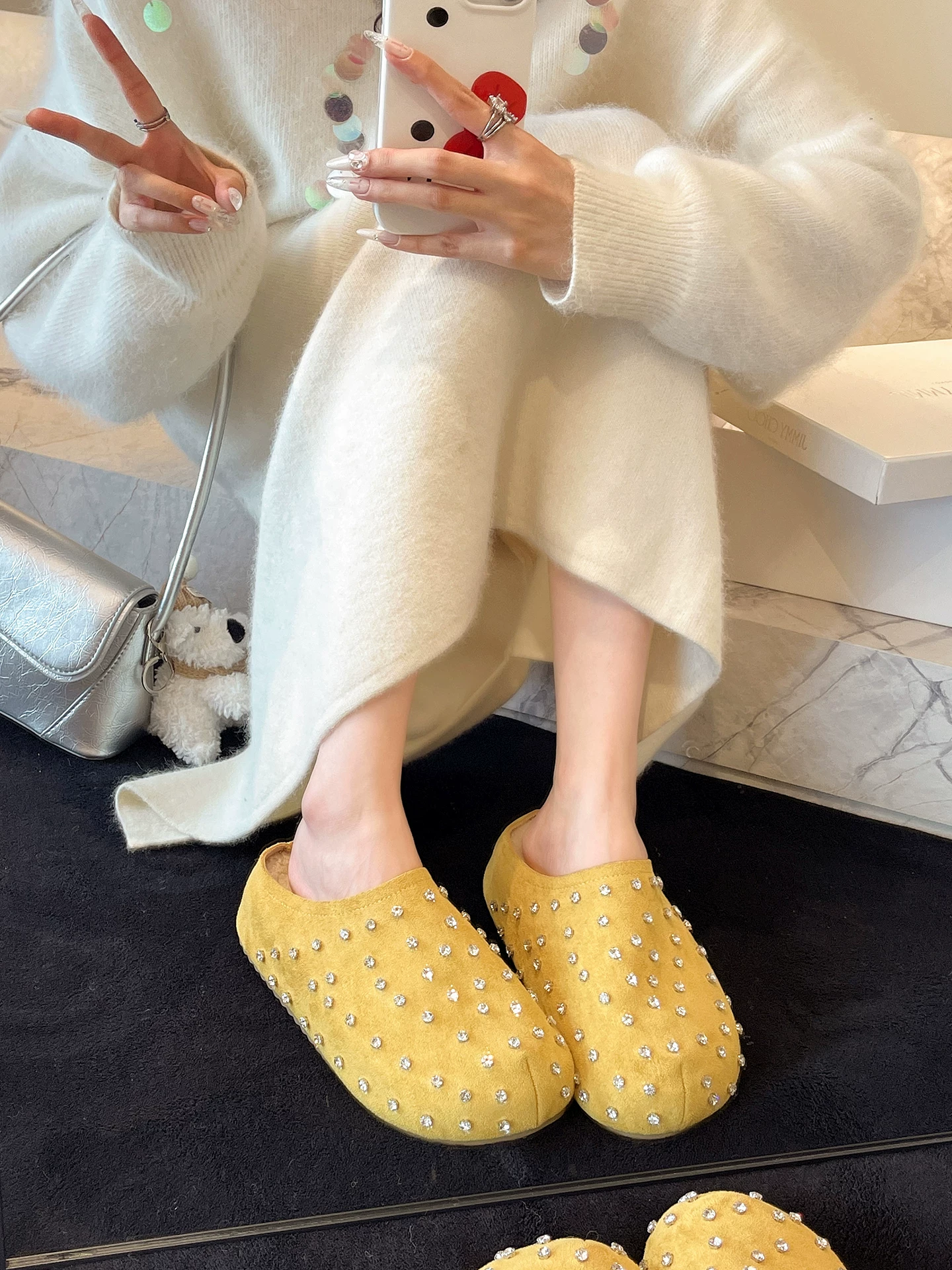 Giày Birkenstock đế dày nửa đế kiểu cổ điển mùa đông dành cho nữ 2025, kiểu dáng retro, chất liệu nhung mềm mại, giữ ấm, tăng chiều cao.