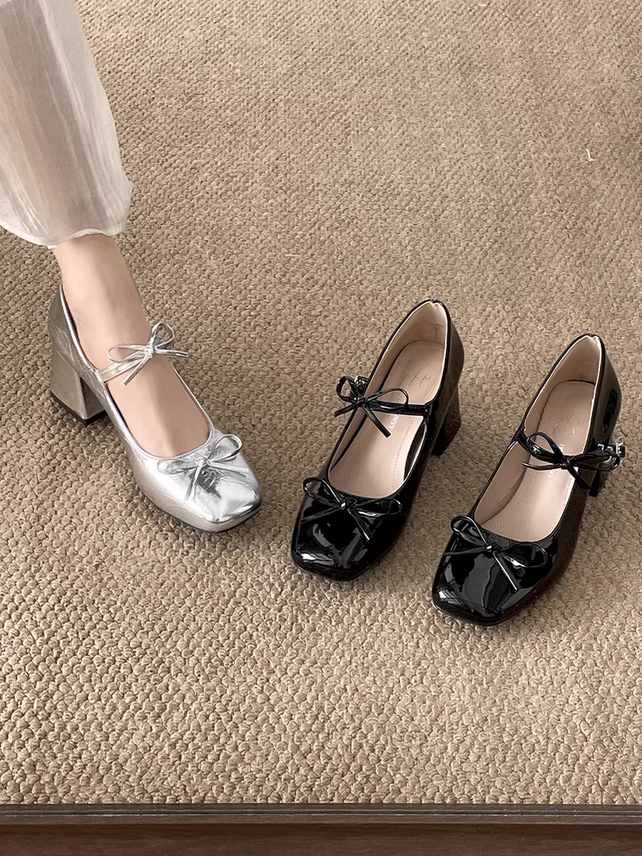 Giày Mary Jane da nữ đế xuồng, mũi vuông, nơ, kiểu dáng cổ điển, mùa thu mới 2025.