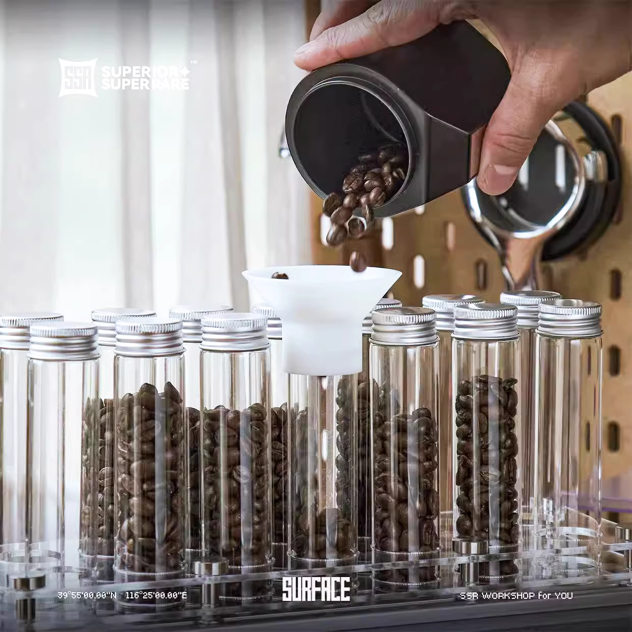 Bình đựng cà phê hạt SSR dạng ống nghiệm có van xả một chiều, bảo quản kín để ngâm cà phê và nếm hương vị, giá để bằng hợp kim nhôm