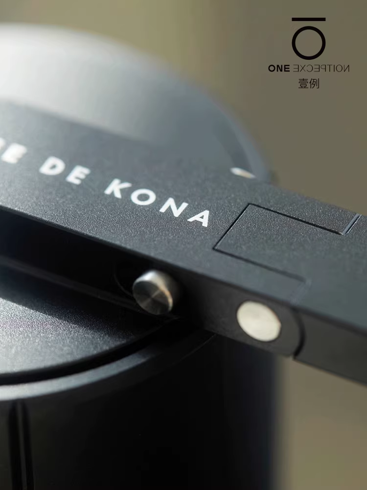 Máy xay cà phê quay tay chuyên nghiệp CAFEDEKONA M 70% off với thang đo điều chỉnh bên ngoài có độ chính xác cao dành cho bột cà phê espresso pha bằng tay