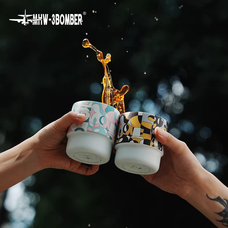 MHW Bomber x STTOKE Hợp tác Cốc xoay Cốc pha cà phê thủ công Cốc cà phê Latte Art của Ý Cốc Latte có thể xếp chồng lên nhau