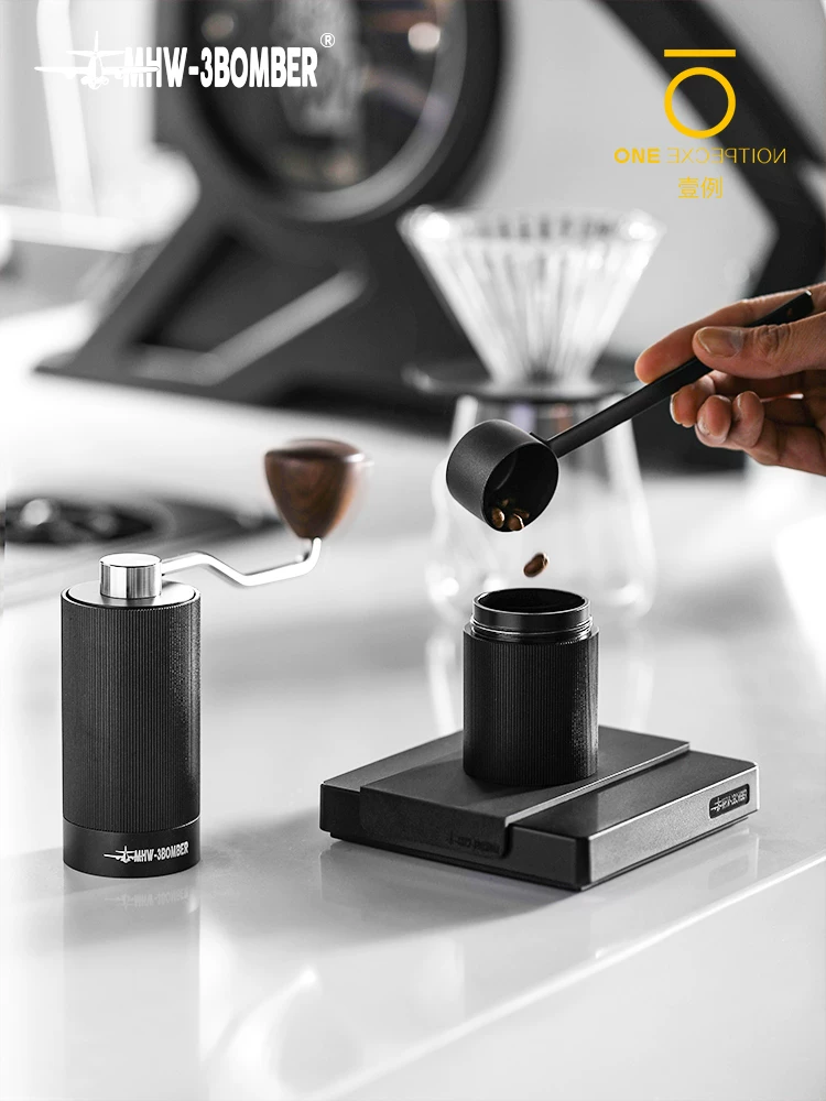 Máy xay cà phê cầm tay Bomber MHW Racing M1 Máy xay cà phê bằng tay Máy xay cà phê espresso cầm tay Di động hạt dẻ C