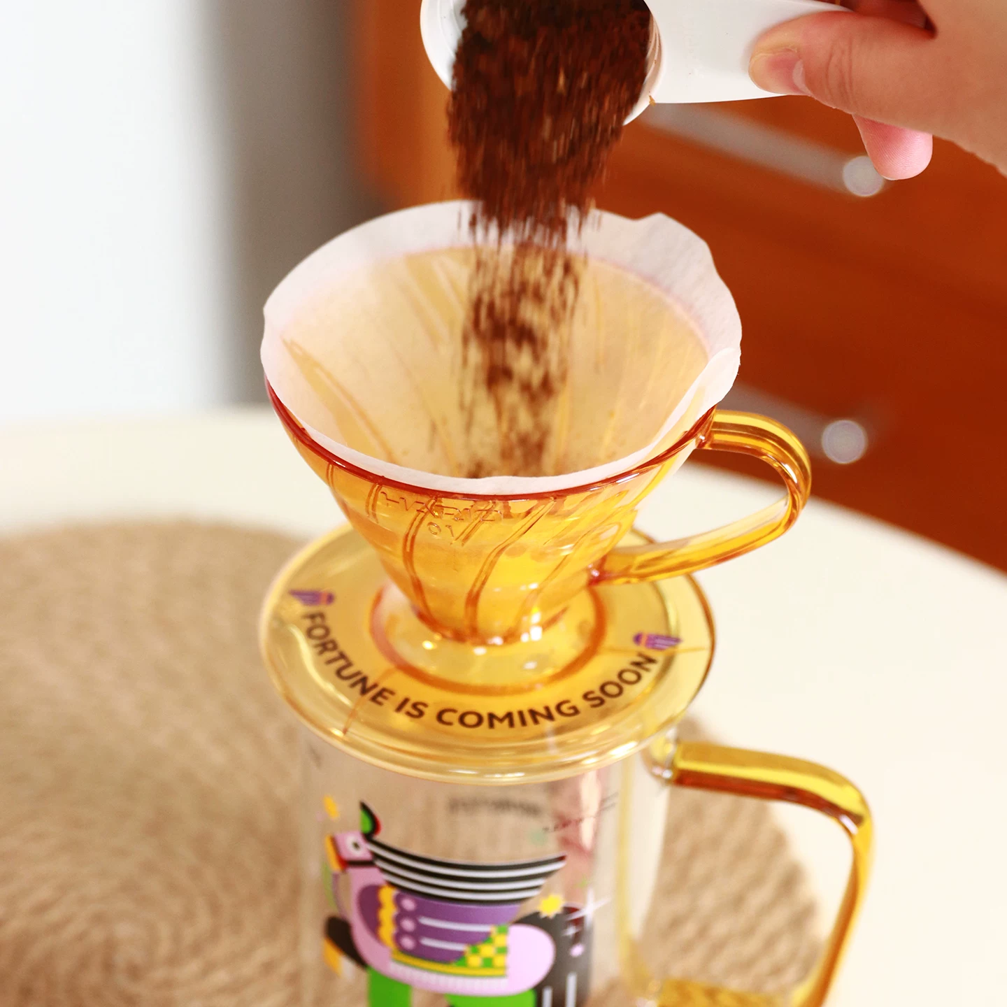 Bộ pha cà phê HARIO 2026 Năm Kỷ Ngựa phiên bản giới hạn với cốc lọc và bình chia sẻ, quà tặng năm mới, hợp tác MASADA