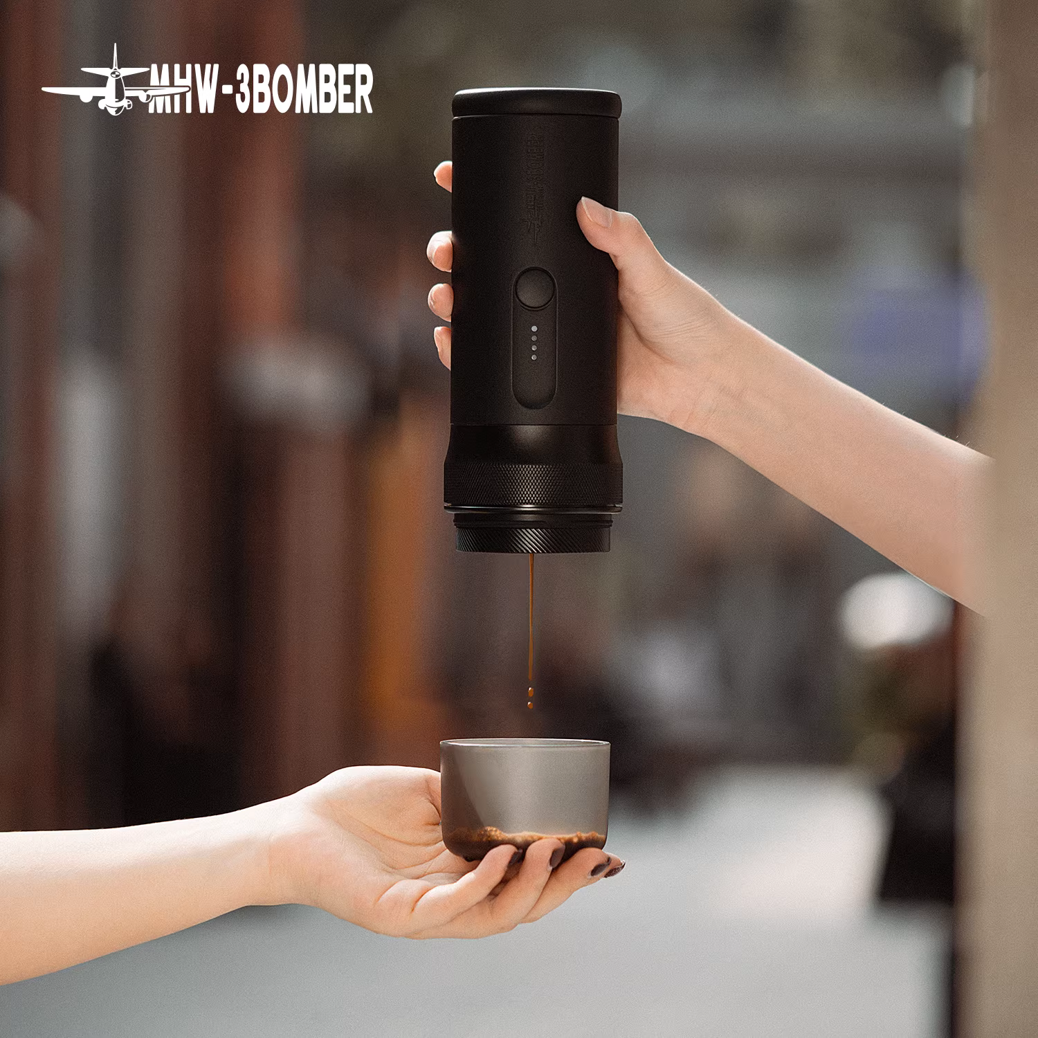 Máy pha cà phê espresso di động MHW Bomber X-press dùng cho du lịch ngoài trời và sử dụng tại nhà