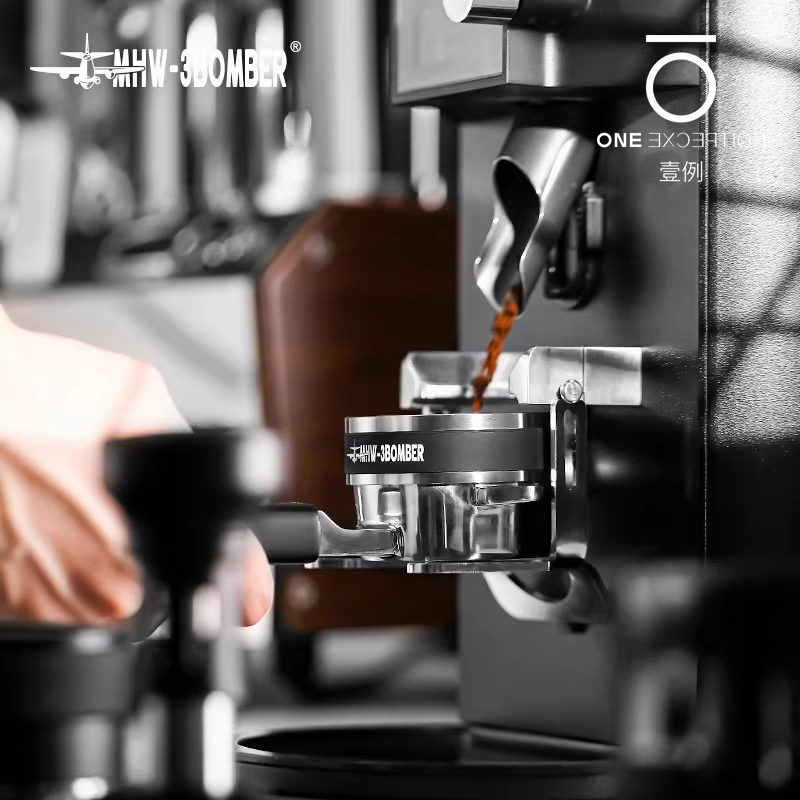 Bộ phân phối bột cà phê dạng vòng từ tính Bomber MHW 58mm chống bắn bột Huijia Laoma Fuguang