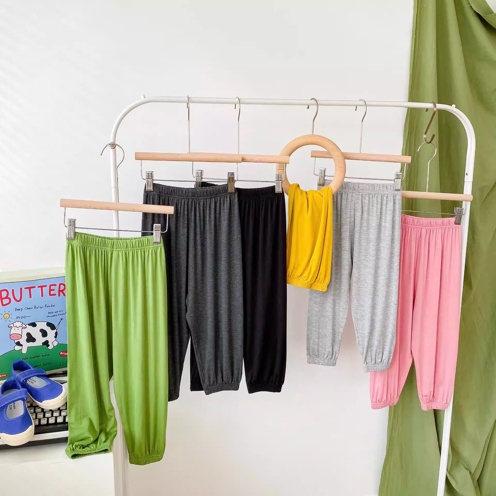 Quần chống muỗi Modal cho trẻ em Phong cách mới 23 Quần dài điều hòa mát mẻ mùa hè cho bé trai và bé gái Quần dài ngủ mát mẻ cho bé