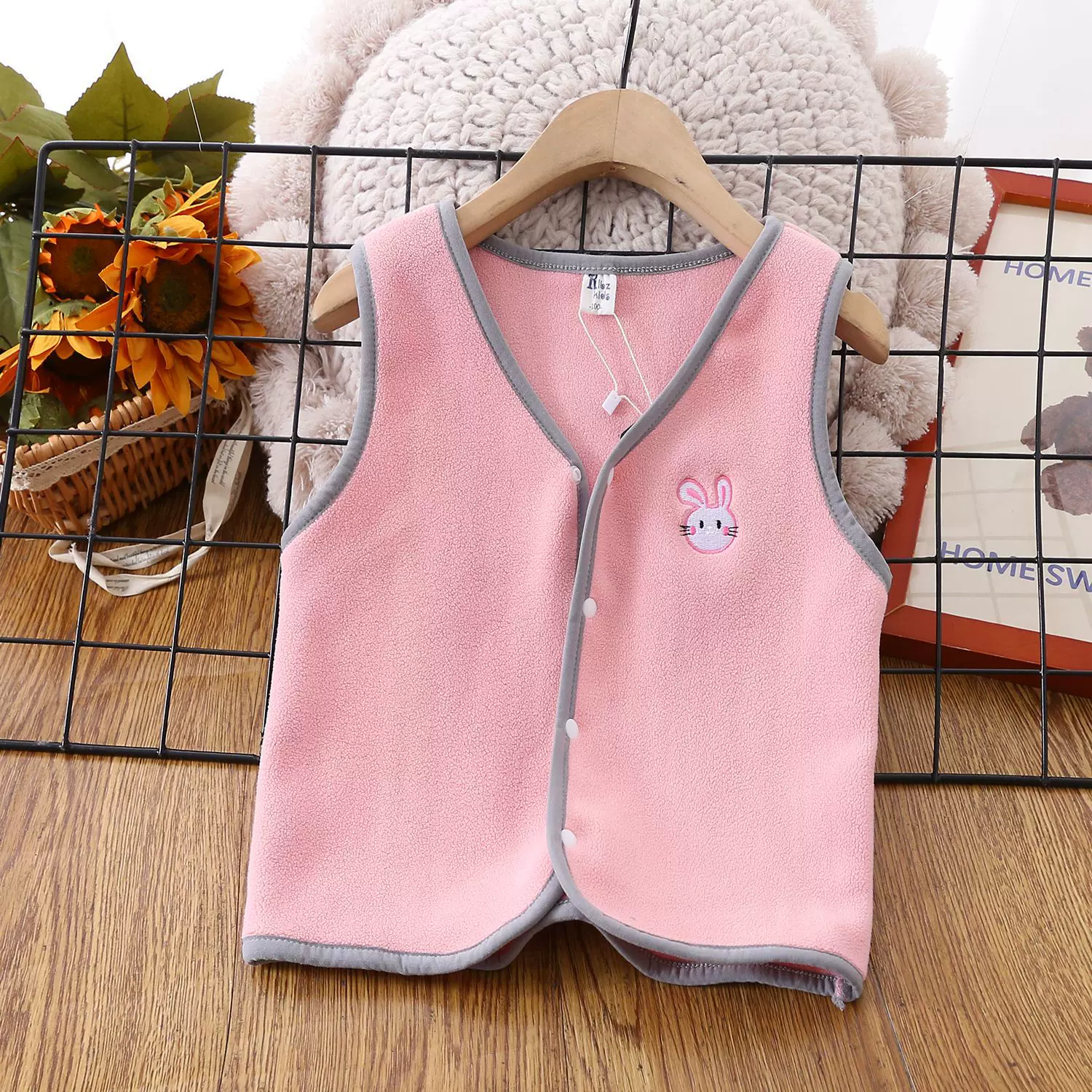 Áo vest trẻ em mùa xuân đông sản phẩm mới Áo len co giãn lông cừu Úc cổ chữ V thời trang bé trai và bé gái áo không tay hợp thời trang
