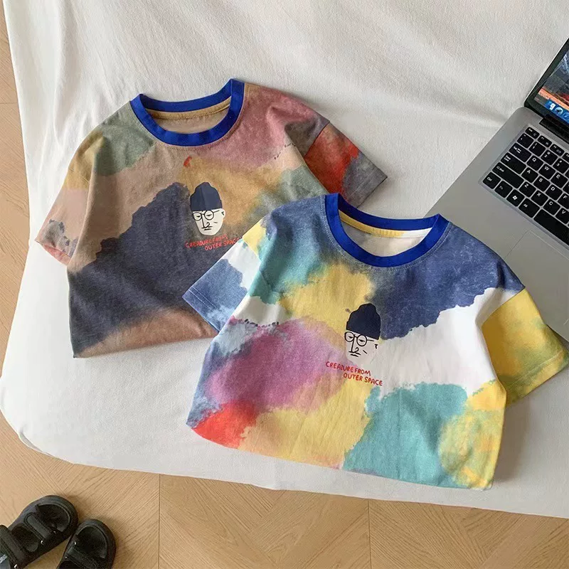 Áo thun in họa tiết tie-dye trẻ em hè 2025, thời trang trẻ em mới, áo bé trai phong cách mực Hàn Quốc, chất liệu cotton nguyên chất, tay ngắn