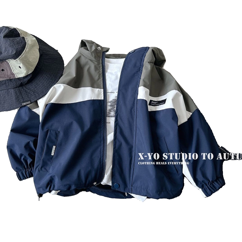 Áo khoác có mũ trẻ em xuân 2025 kiểu xuân thu mới dành cho trẻ lớn, áo khoác trench coat thời trang đường phố cá tính cho bé trai mùa xuân