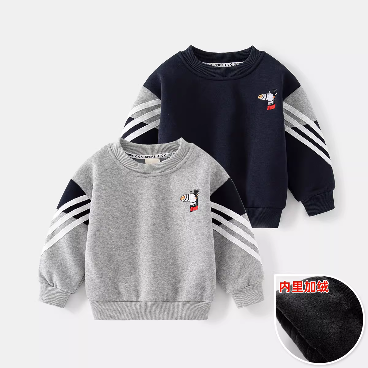 Áo len lông cừu thêu hoạt hình cổ tròn dành cho bé trai, phong cách xuân đông mới, áo thun dài tay ấm áp thông thường dành cho trẻ em.
