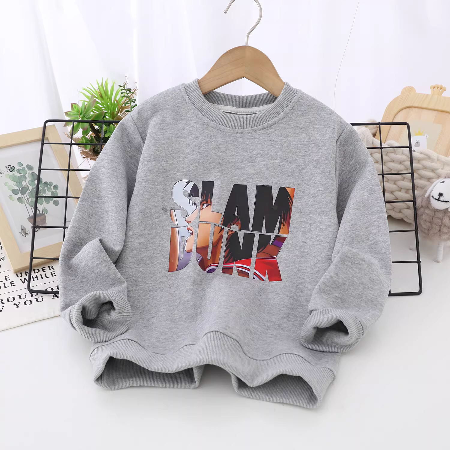 Áo thun trẻ em thời trang thu đông 2025, áo len in hình hoạt hình, cổ tròn, áo kiểu thời trang cho bé trai