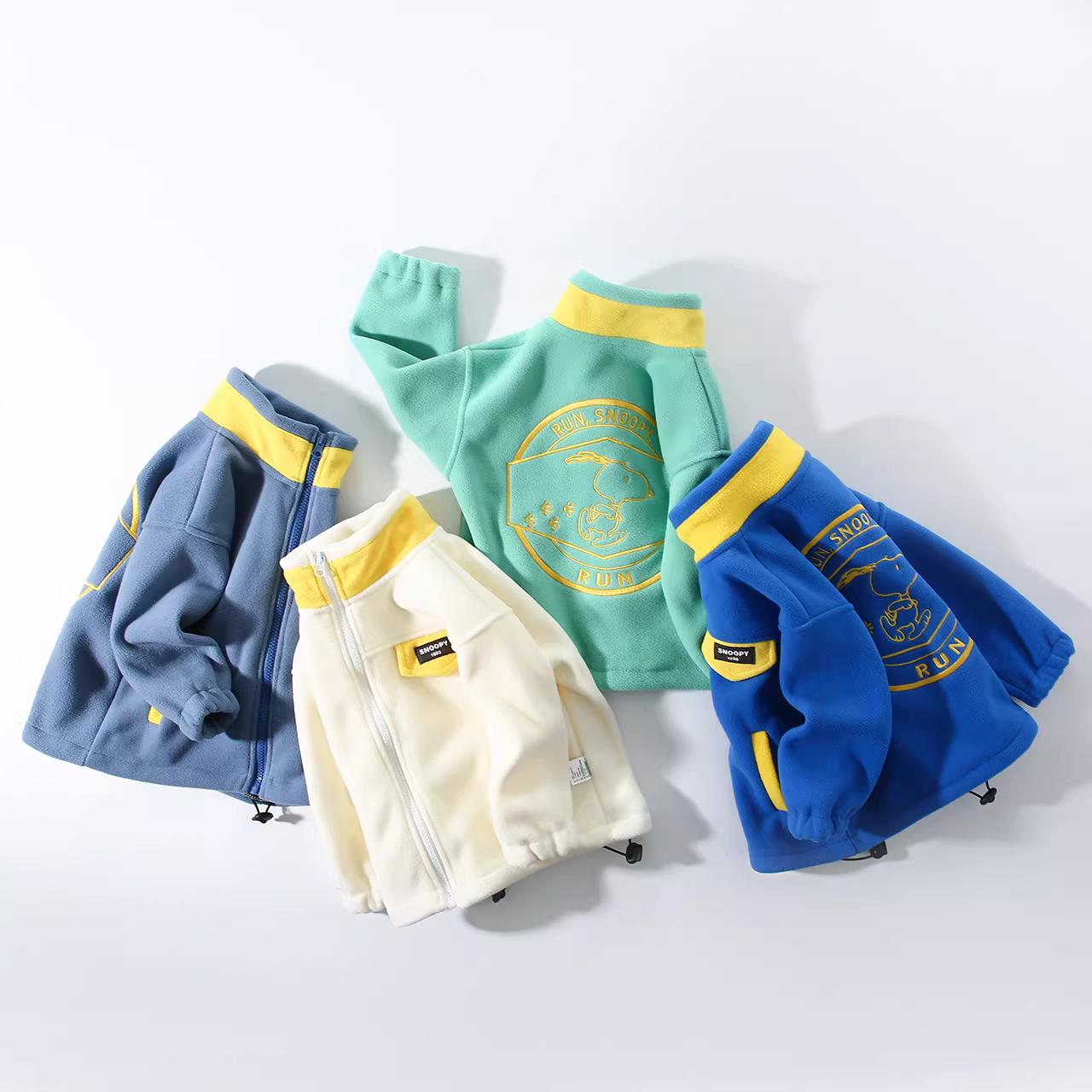 Áo khoác lông cừu Snoopy dành cho trẻ em mùa xuân và mùa đông, áo khoác có khóa kéo ấm áp và tươi mới hợp thời trang dành cho bé trai và bé gái