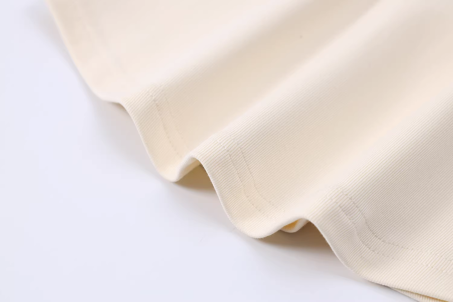 Áo thun nữ dáng ôm CuteGirl có lớp lót bên trong, kiểu dáng mới thu đông 2025, phong cách Mỹ, tay dài phối màu