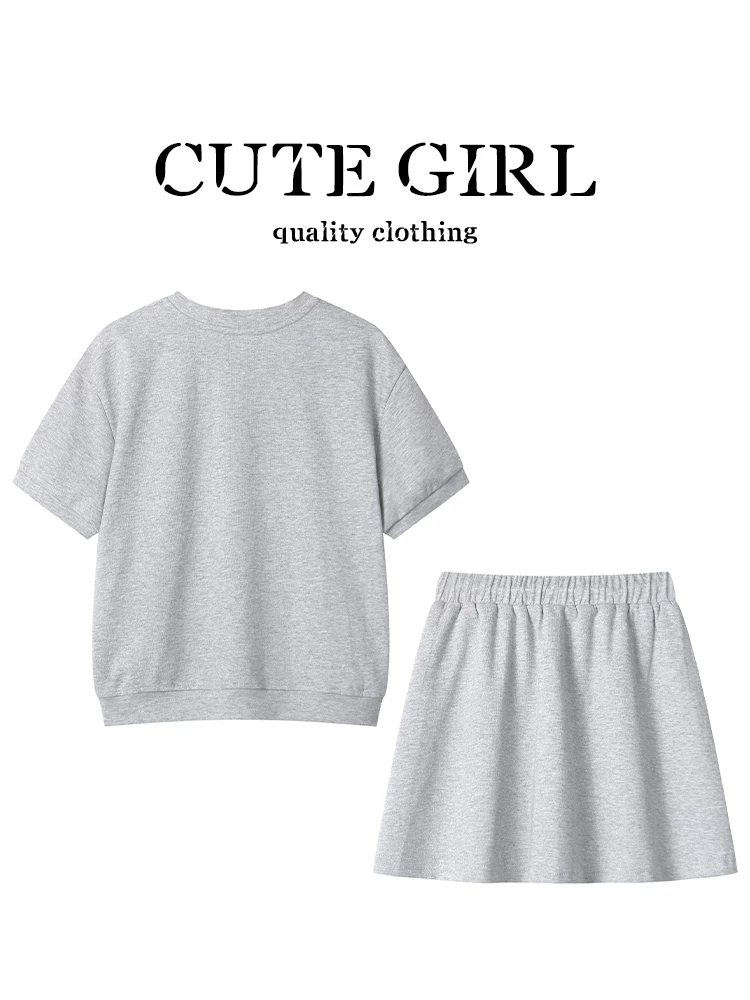 Bộ trang phục mùa hè thuần khiết của CuteGirl dành cho nữ, áo thun ngắn tay thêu phong cách thể thao và váy dài nửa thân, bộ hai mảnh