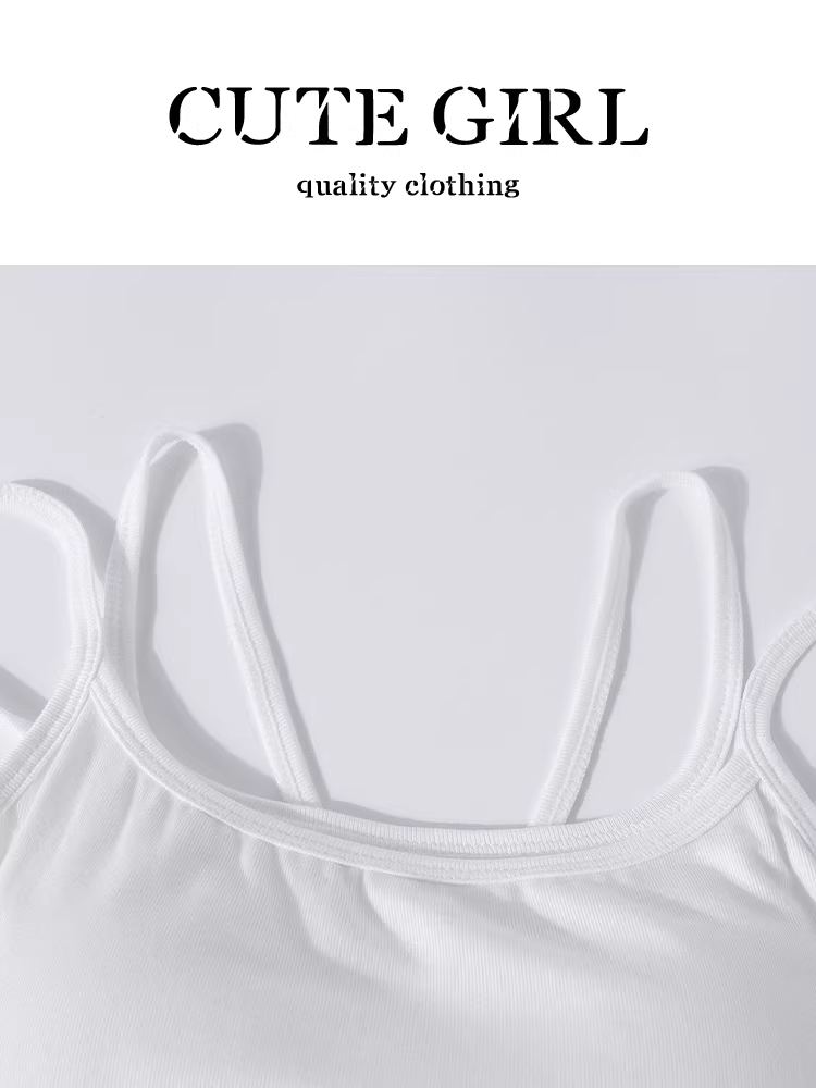 Bộ trang phục giảm tuổi tác của CuteGirl là bộ hoàn chỉnh gồm áo sơ mi dài tay in họa tiết màu xám thanh lịch mùa hè dành cho nữ và bộ hai mảnh áo yếm