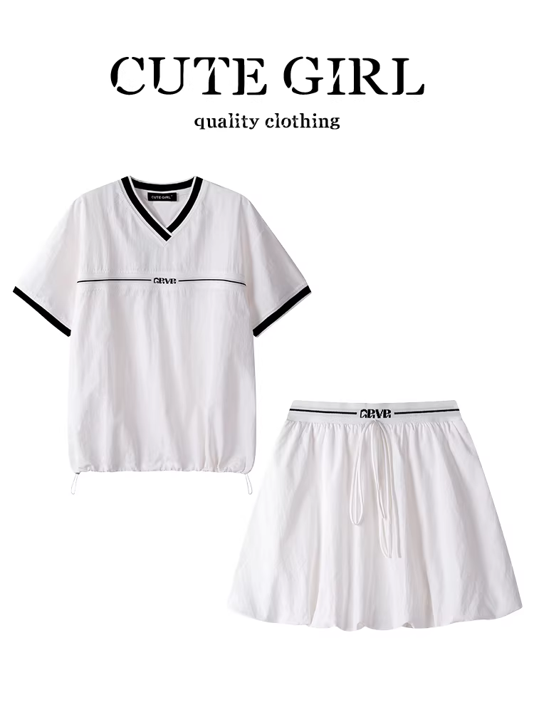 Bộ trang phục hoàn chỉnh của CuteGirl: Bộ đồ thể thao áo thun ngắn tay cổ chữ V màu trắng kèm váy chữ A Bộ hai món