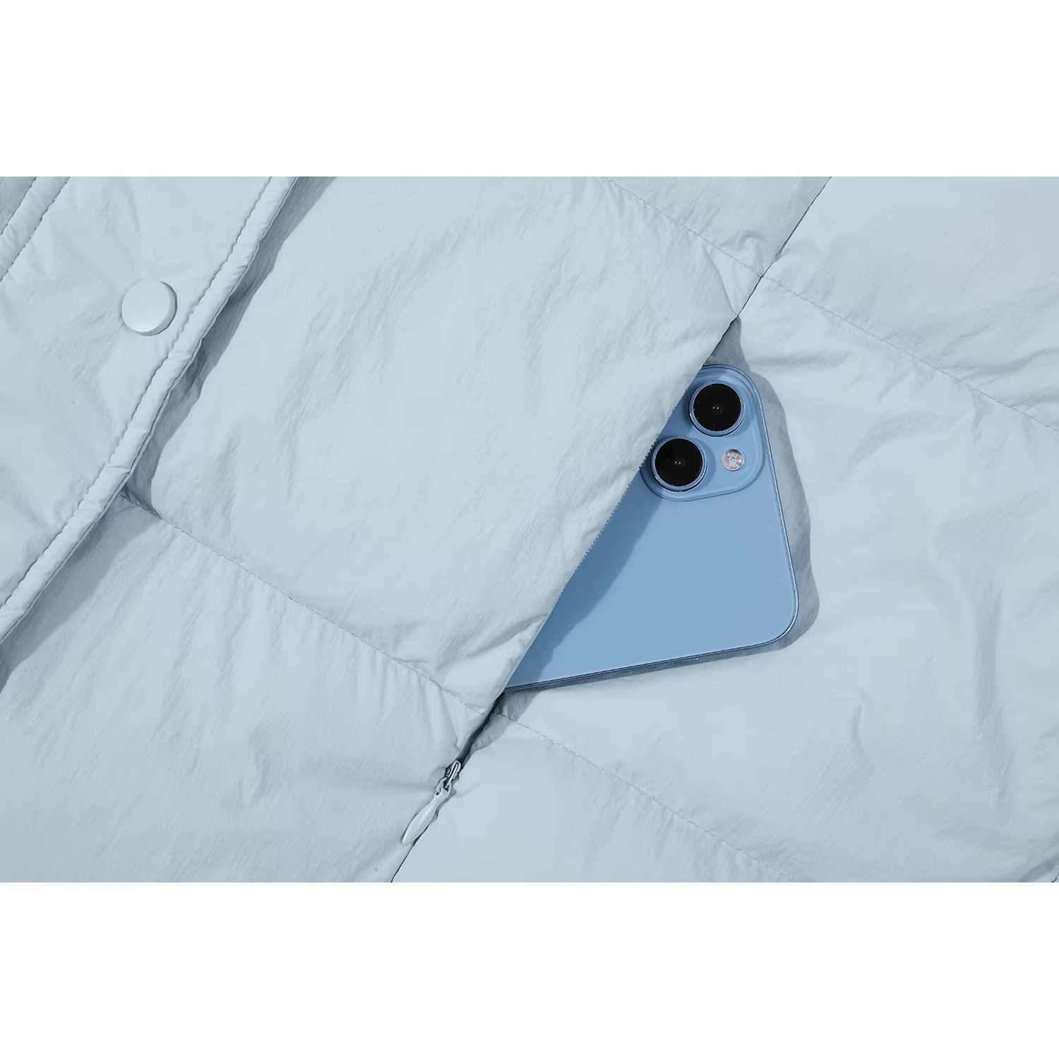 Áo khoác phao nữ mùa đông màu xanh phối lông cừu giả cổ, kiểu dáng thời trang, chất liệu lông vũ trắng