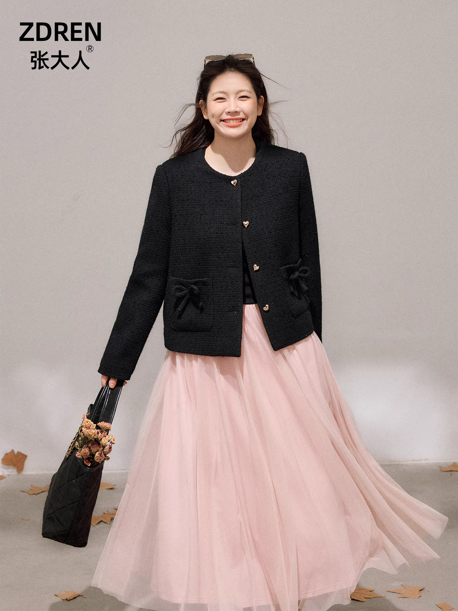 Quần áo nữ cỡ lớn mới của Zhang Daren dành cho những cô nàng mũm mĩm, áo khoác kiểu Chanel màu đen thanh lịch, kiểu dáng Hàn Quốc, kiểu dáng Hàn Quốc, kiểu dáng Hàn Quốc.