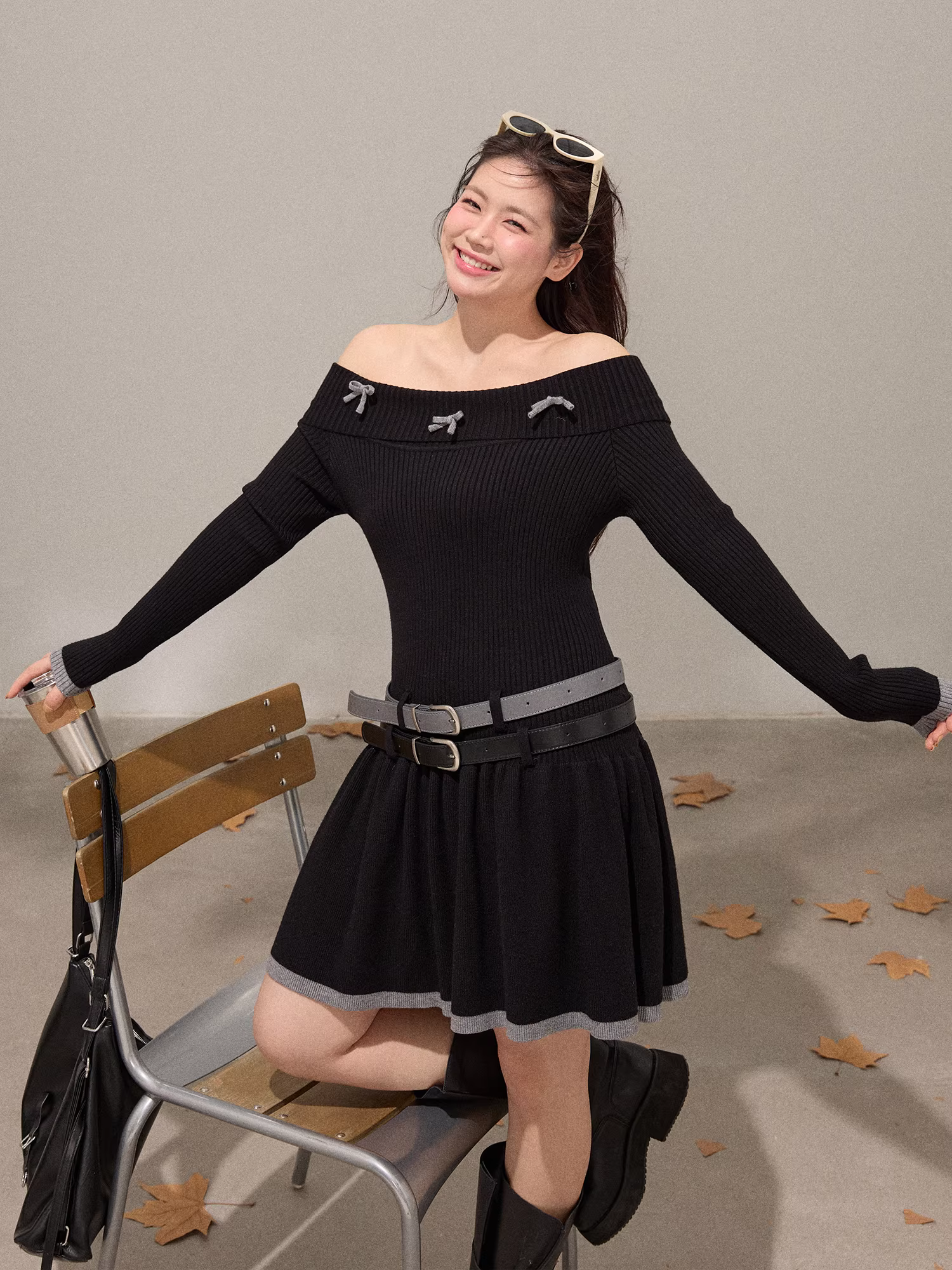 Quần áo nữ cỡ lớn dành cho các cô nàng hơi mũm mĩm, phong cách Hàn Quốc, thời trang mùa đông giúp thon gọn, đầm len trễ vai, ôm eo.