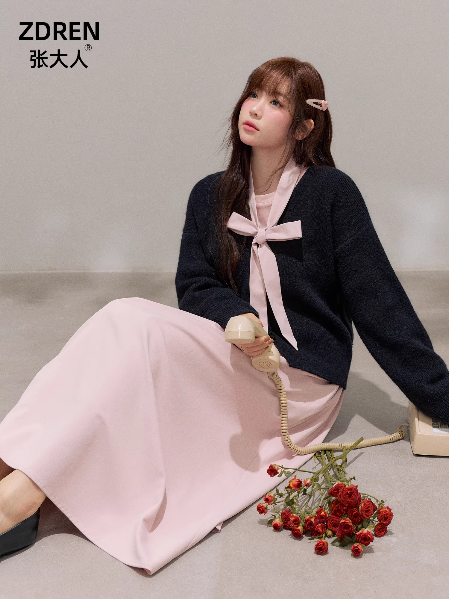 Bộ trang phục nữ cỡ lớn dành cho người lớn, áo khoác len dáng ôm phong cách Hàn Quốc, bộ váy dài màu hồng thanh lịch.