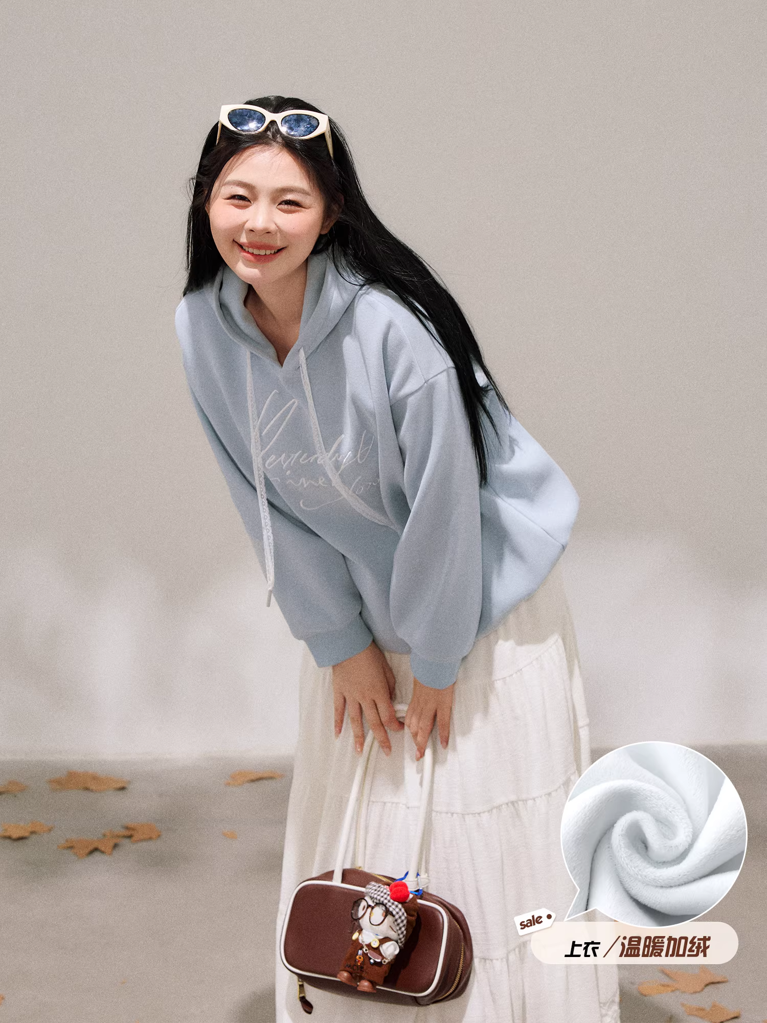 Quần áo nữ cỡ lớn dành cho người lớn, trang phục dopamine giảm béo phong cách Hàn Quốc, áo len màu xanh sữa và bộ váy ren.