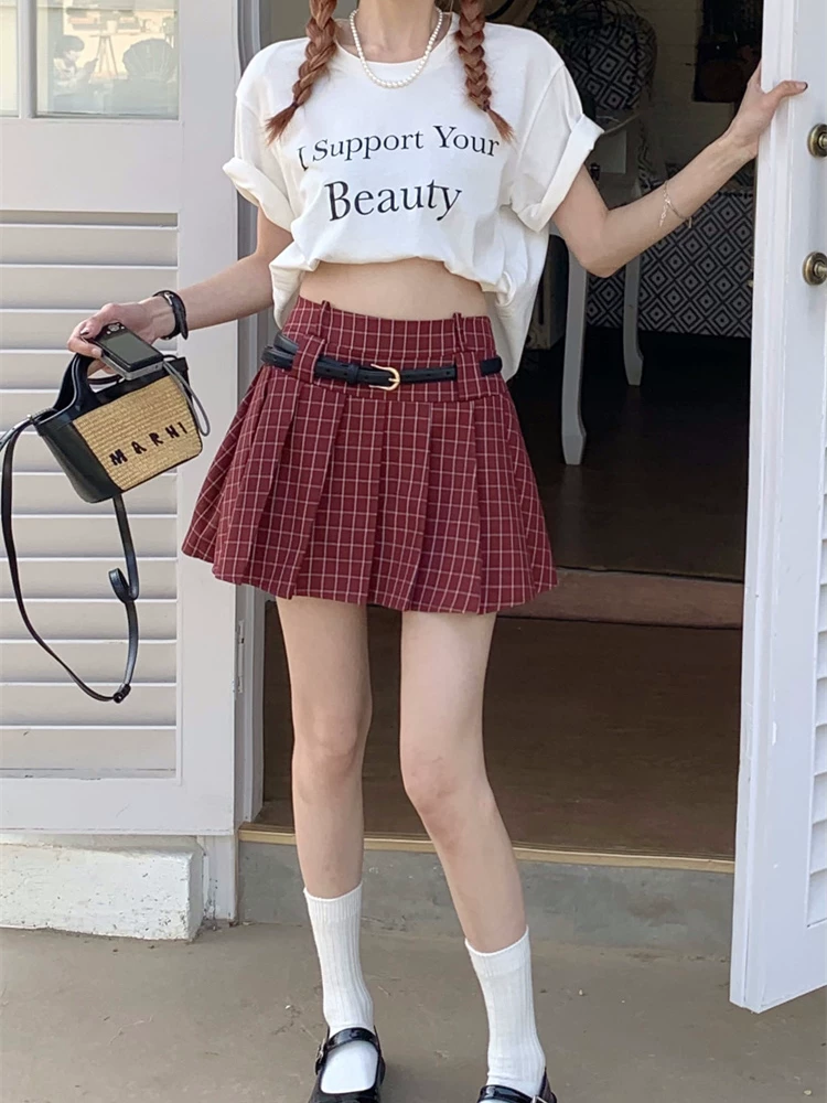 Váy xếp ly kẻ sọc đỏ cổ điển cỡ lớn dành cho nữ, váy ngắn chữ A cạp cao phong cách đại học Mỹ mùa hè, váy nửa thân phồng.